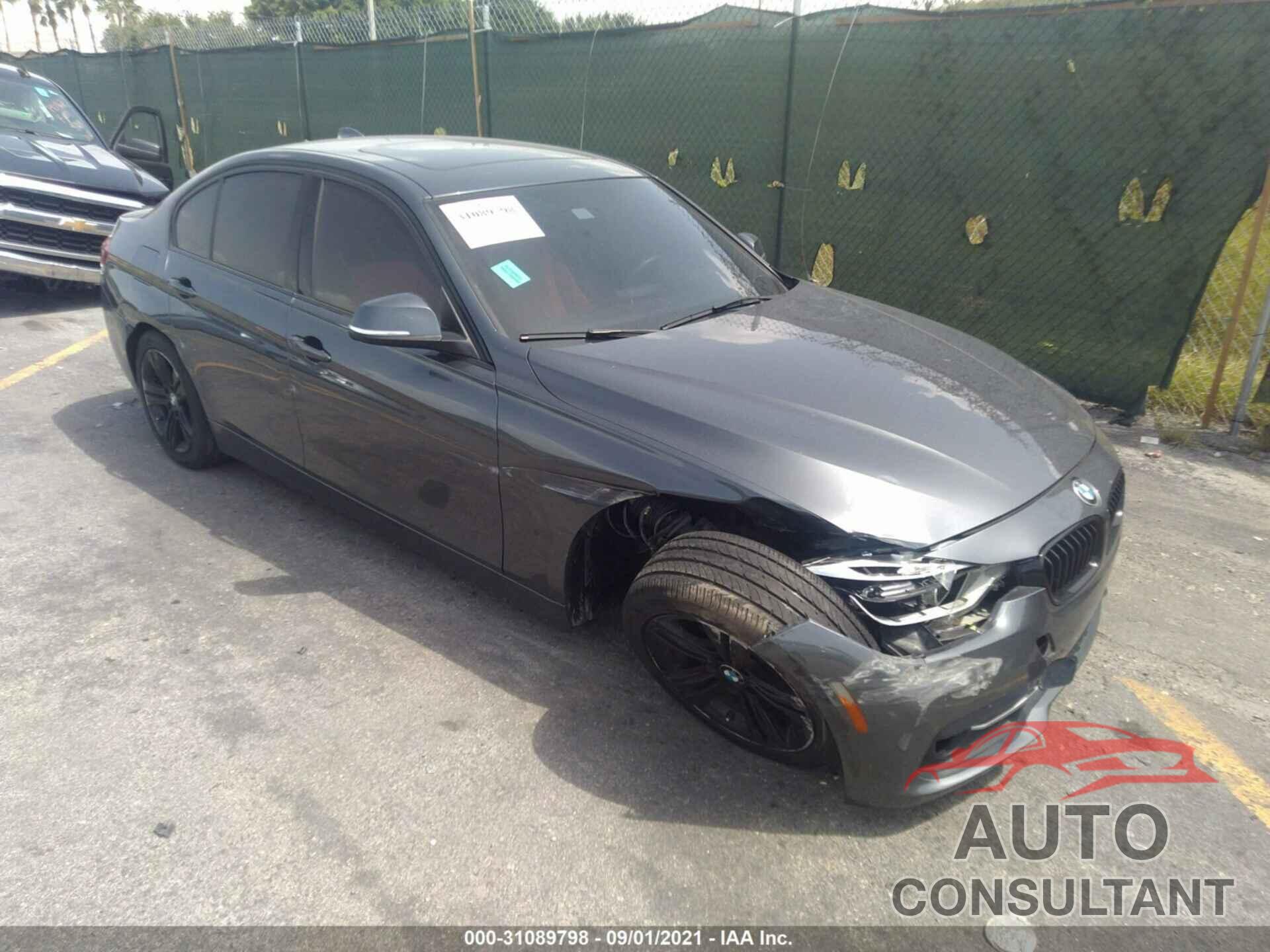BMW 3 SERIES 2017 - WBA8B9G56HNU50556