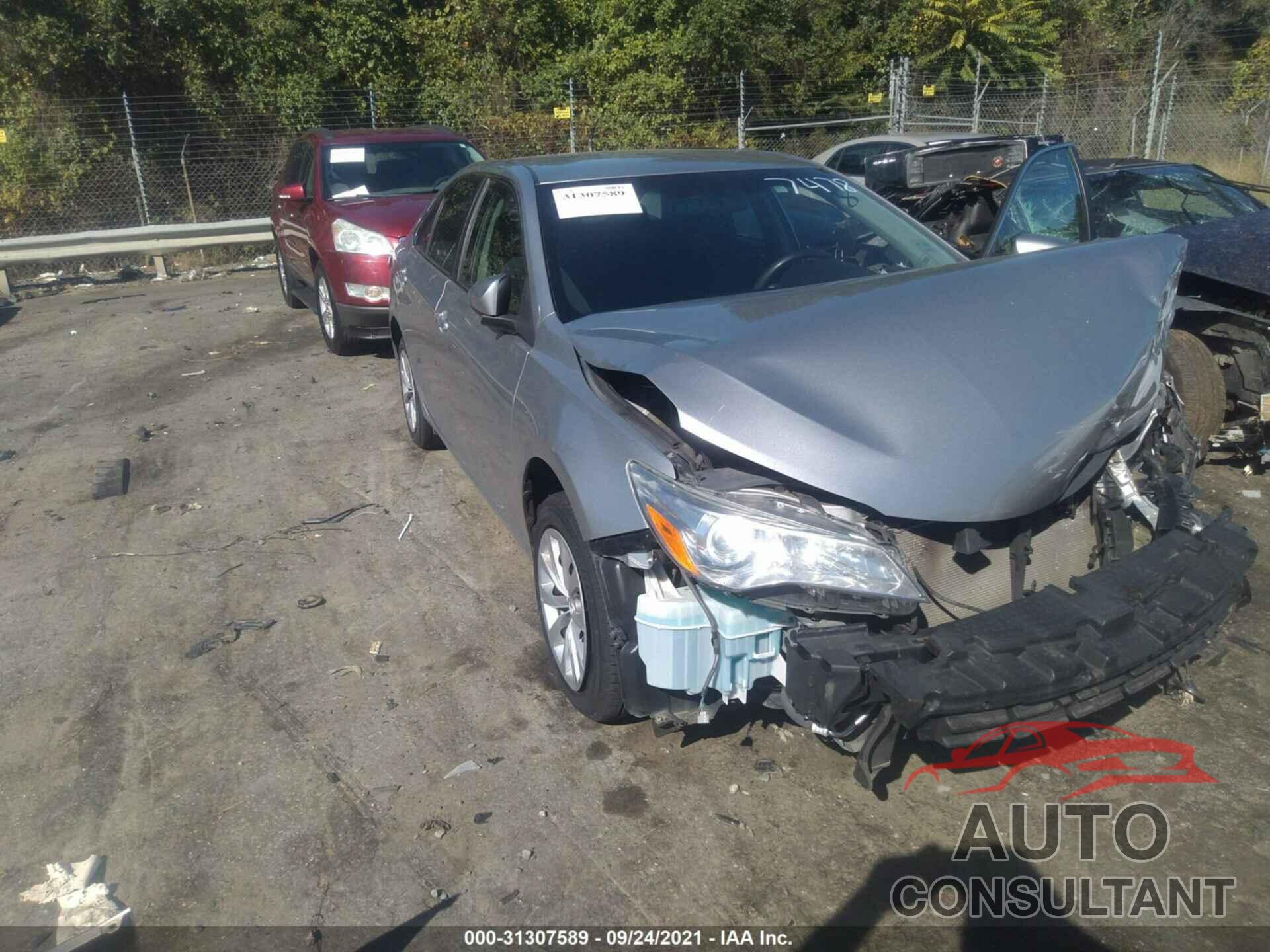 TOYOTA CAMRY 2016 - 4T4BF1FK5GR557478