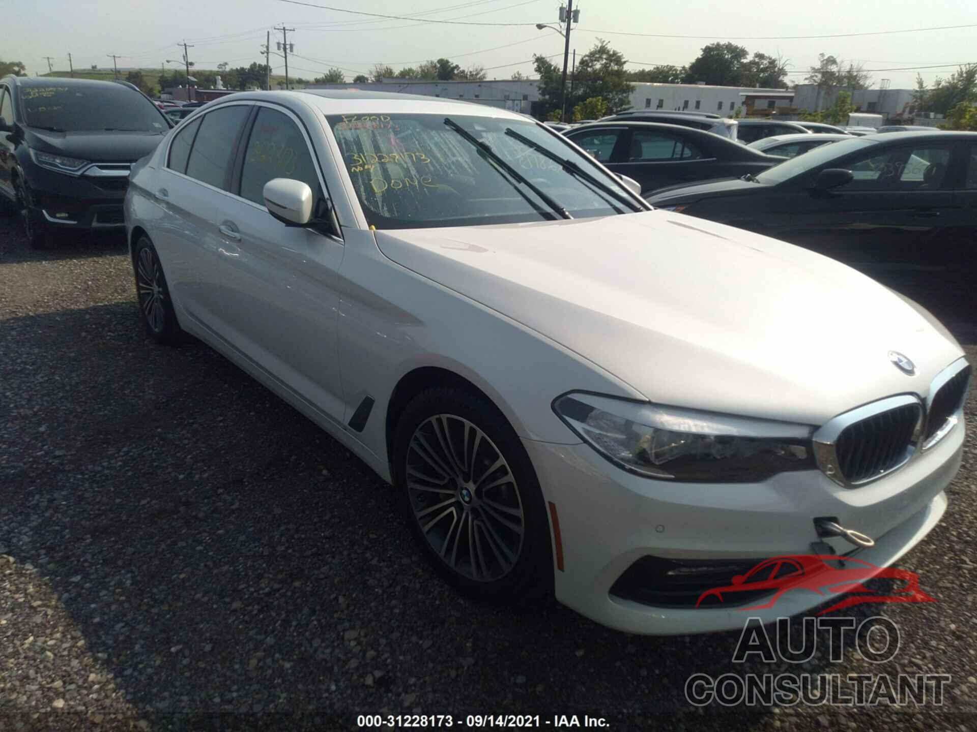 BMW 5 SERIES 2018 - WBAJA7C59JG908440