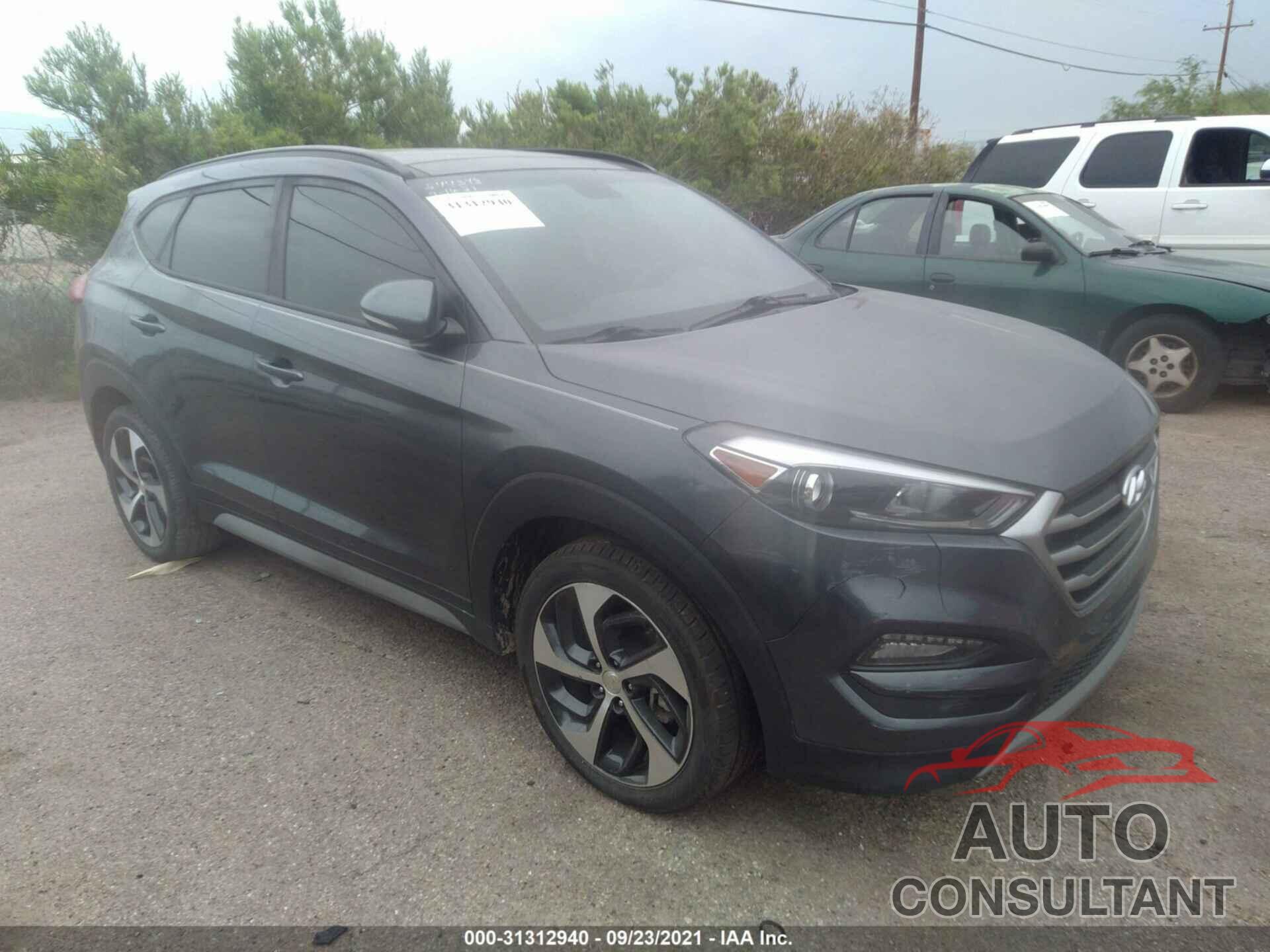 HYUNDAI TUCSON 2018 - KM8J33A2XJU794895