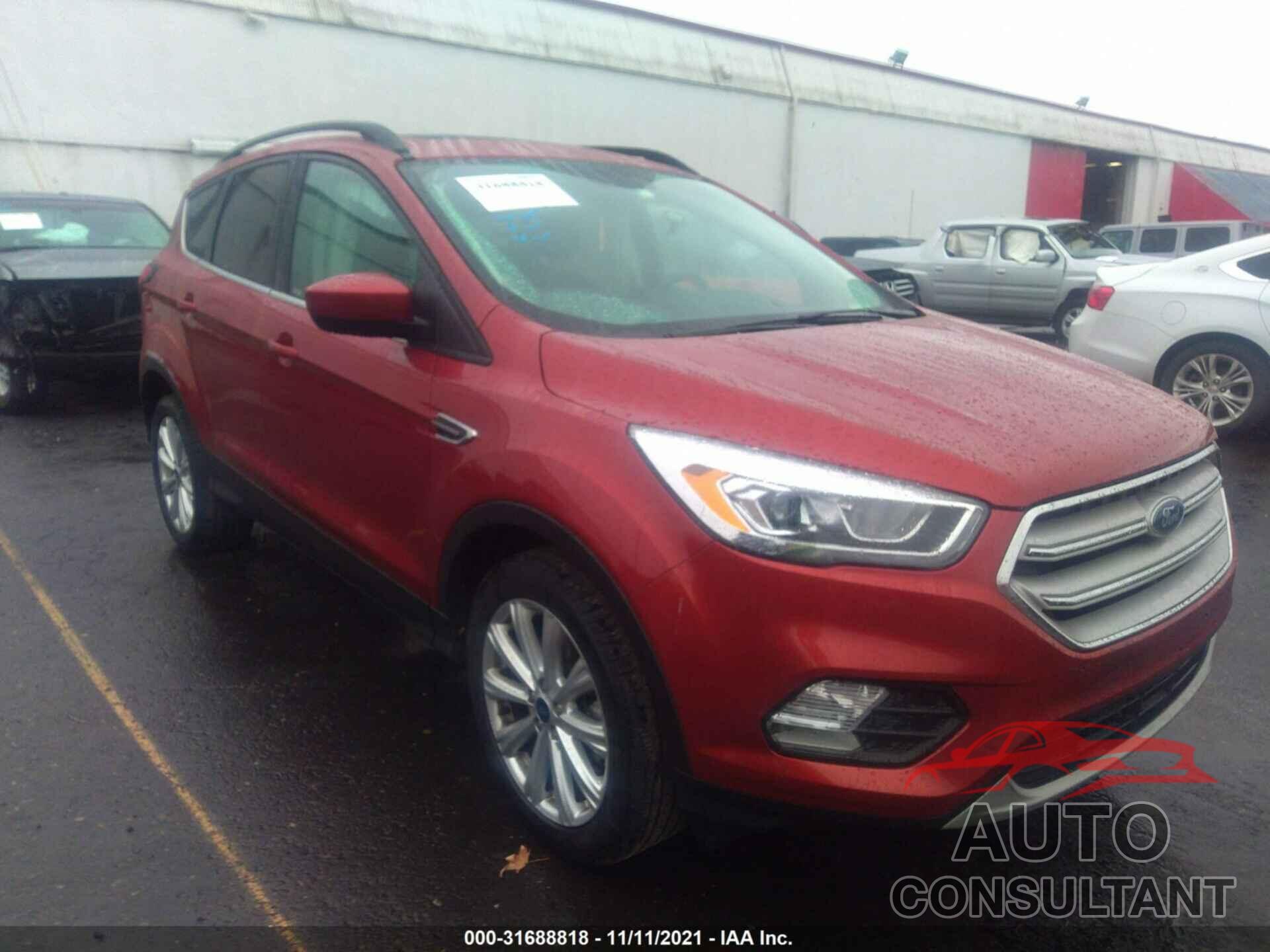 FORD ESCAPE 2019 - 1FMCU9HD5KUC05513