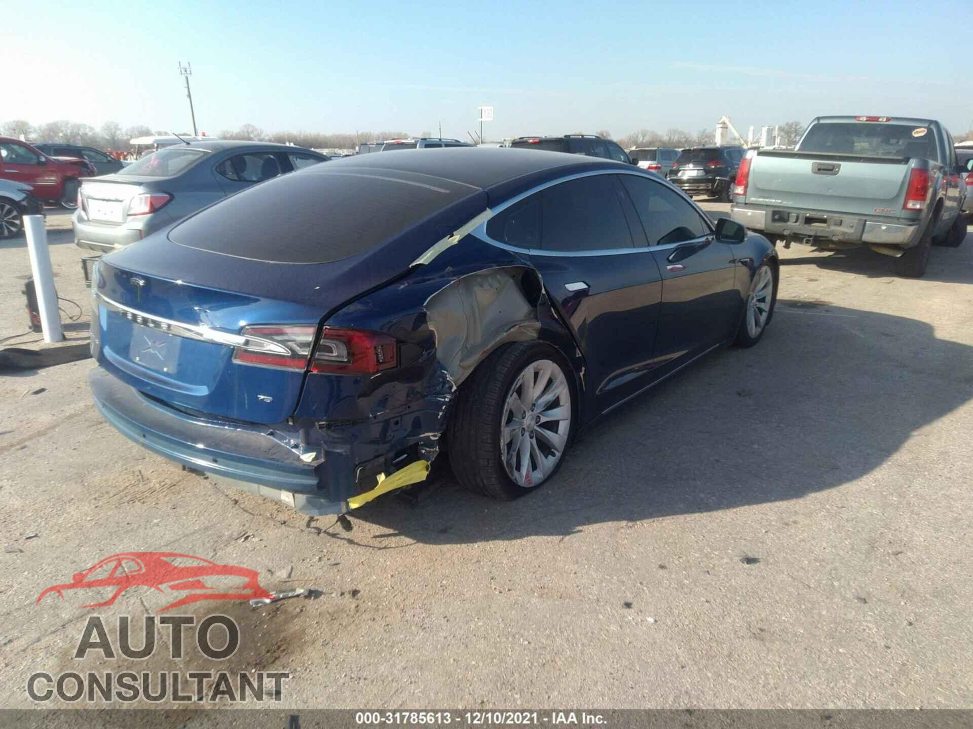 TESLA MODEL S 2017 - 5YJSA1E18HF215085