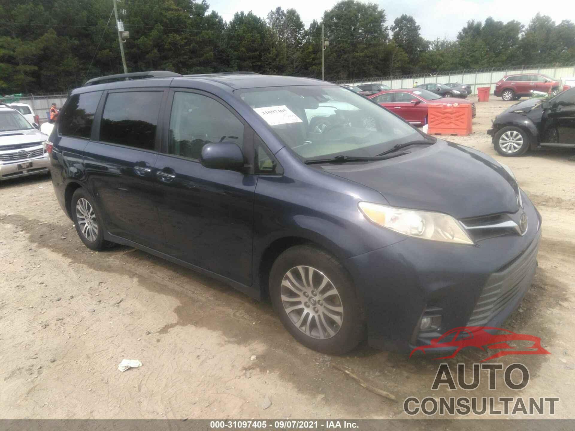 TOYOTA SIENNA 2019 - 5TDYZ3DC3KS999860