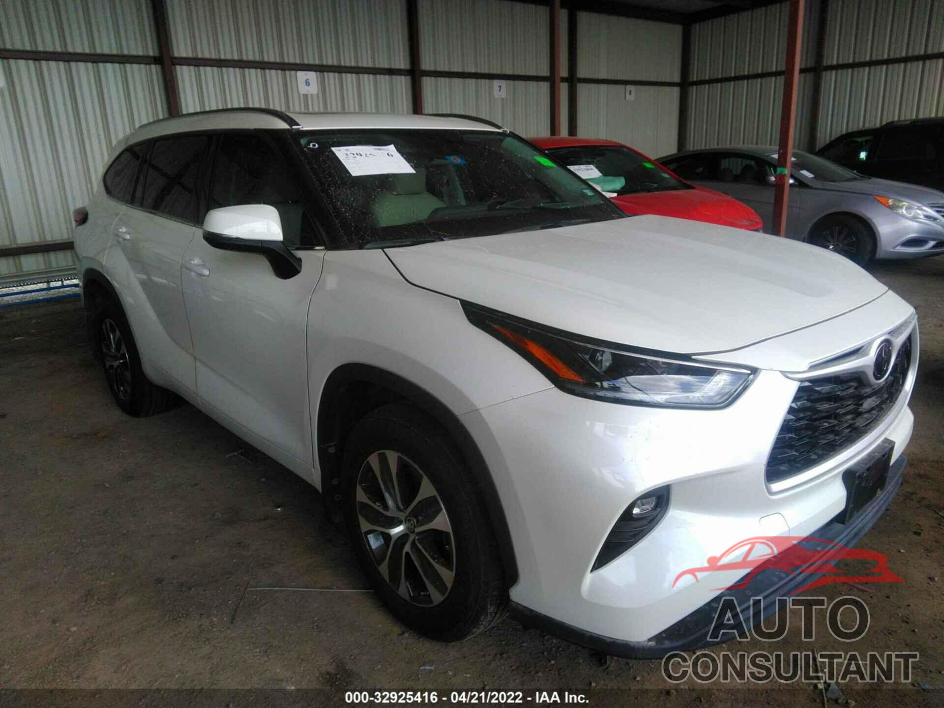 TOYOTA HIGHLANDER 2021 - 5TDGZRAH8MS041363