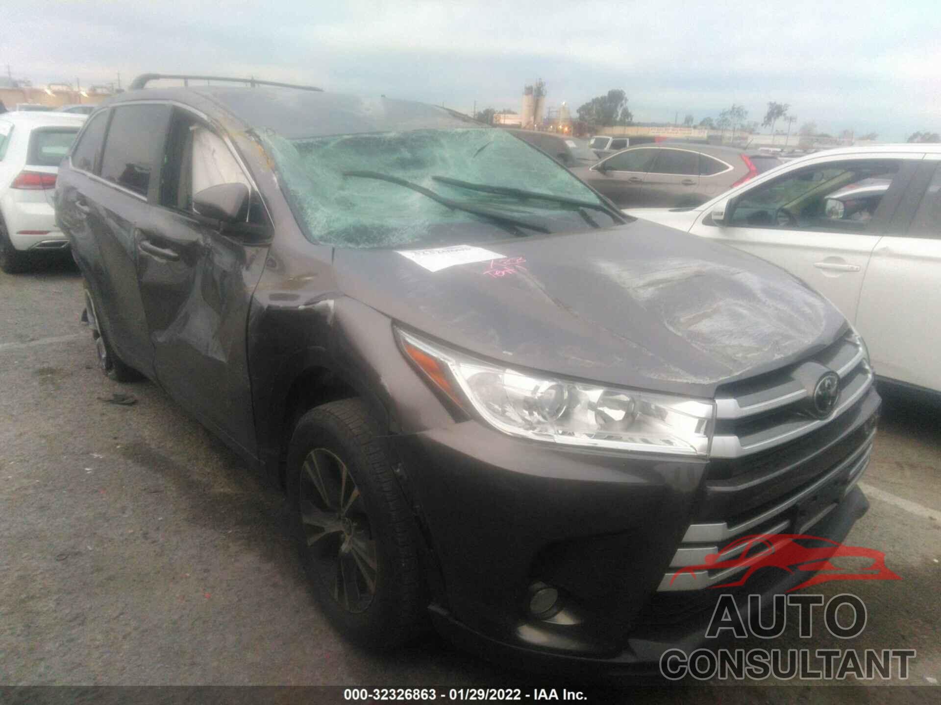 TOYOTA HIGHLANDER 2017 - 5TDZZRFH1HS205673