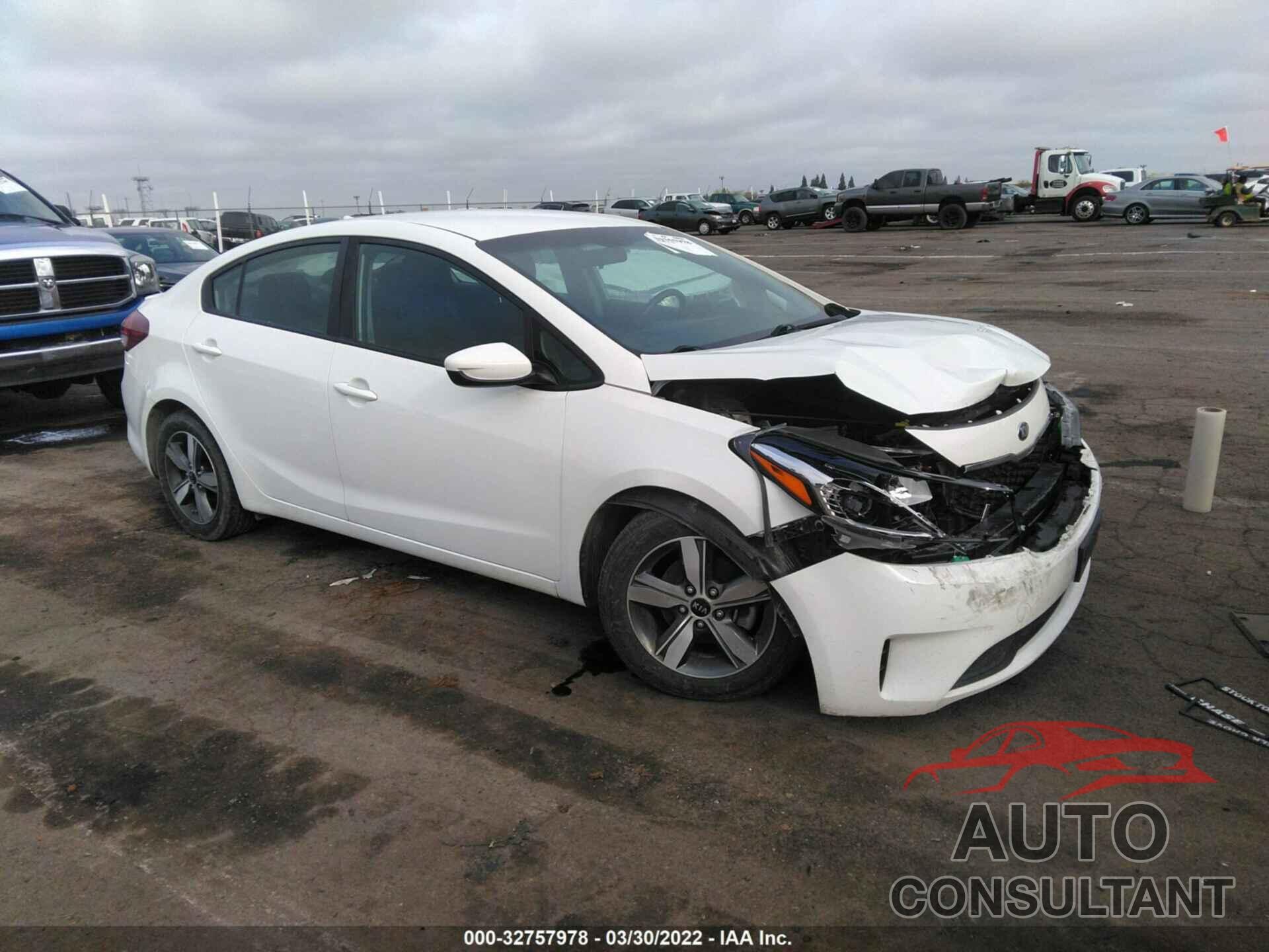 KIA FORTE 2018 - 3KPFL4A73JE218396