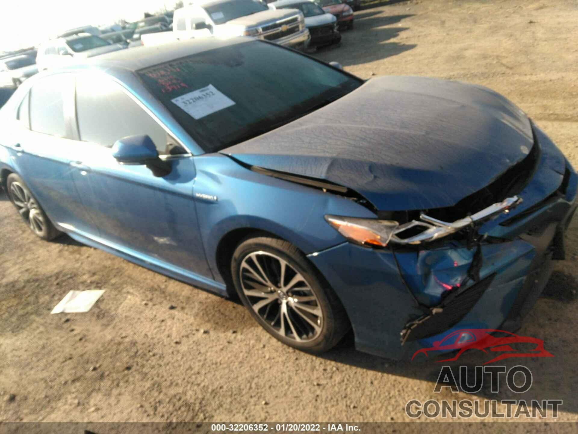 TOYOTA CAMRY 2020 - 4T1J31AK2LU013245