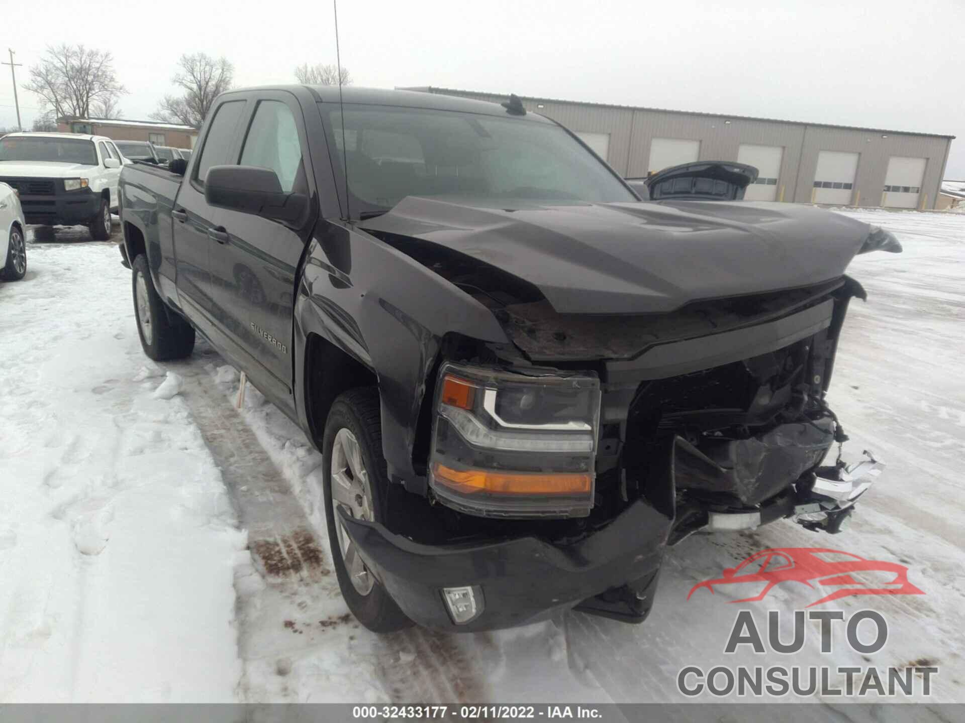 CHEVROLET SILVERADO 1500 2016 - 1GCVKREC6GZ266510