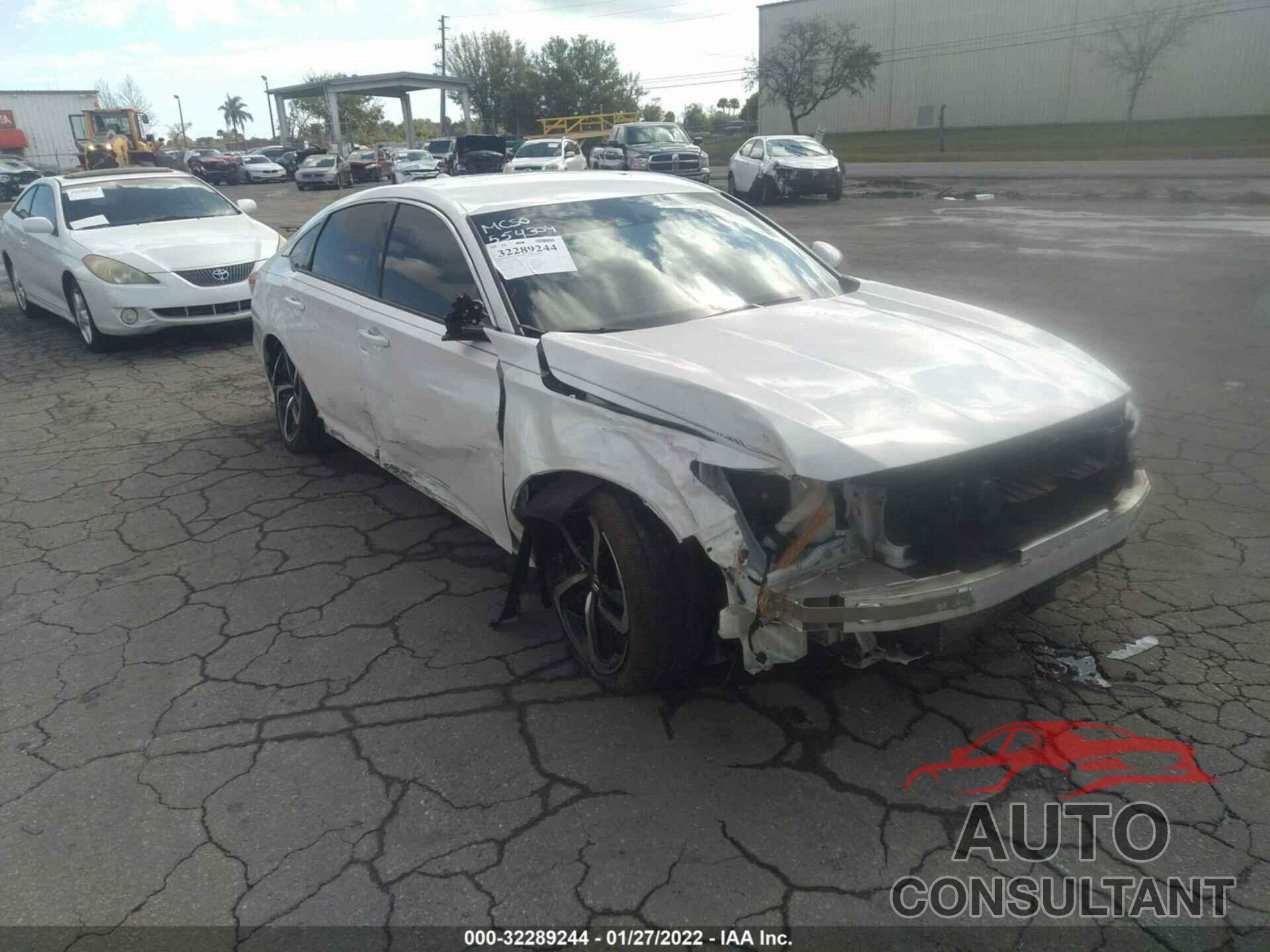 HONDA ACCORD SEDAN 2018 - 1HGCV1F3XJA265852