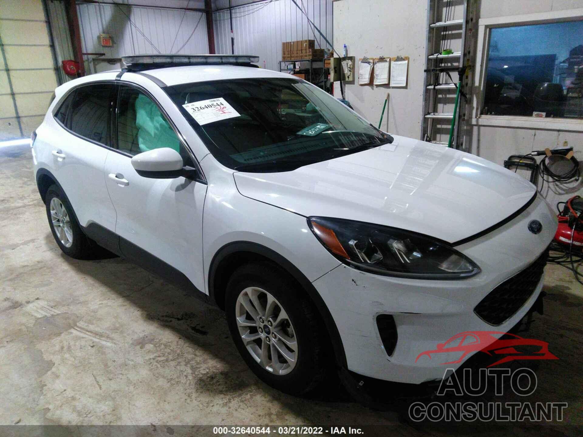 FORD ESCAPE 2020 - 1FMCU9G6XLUB37648