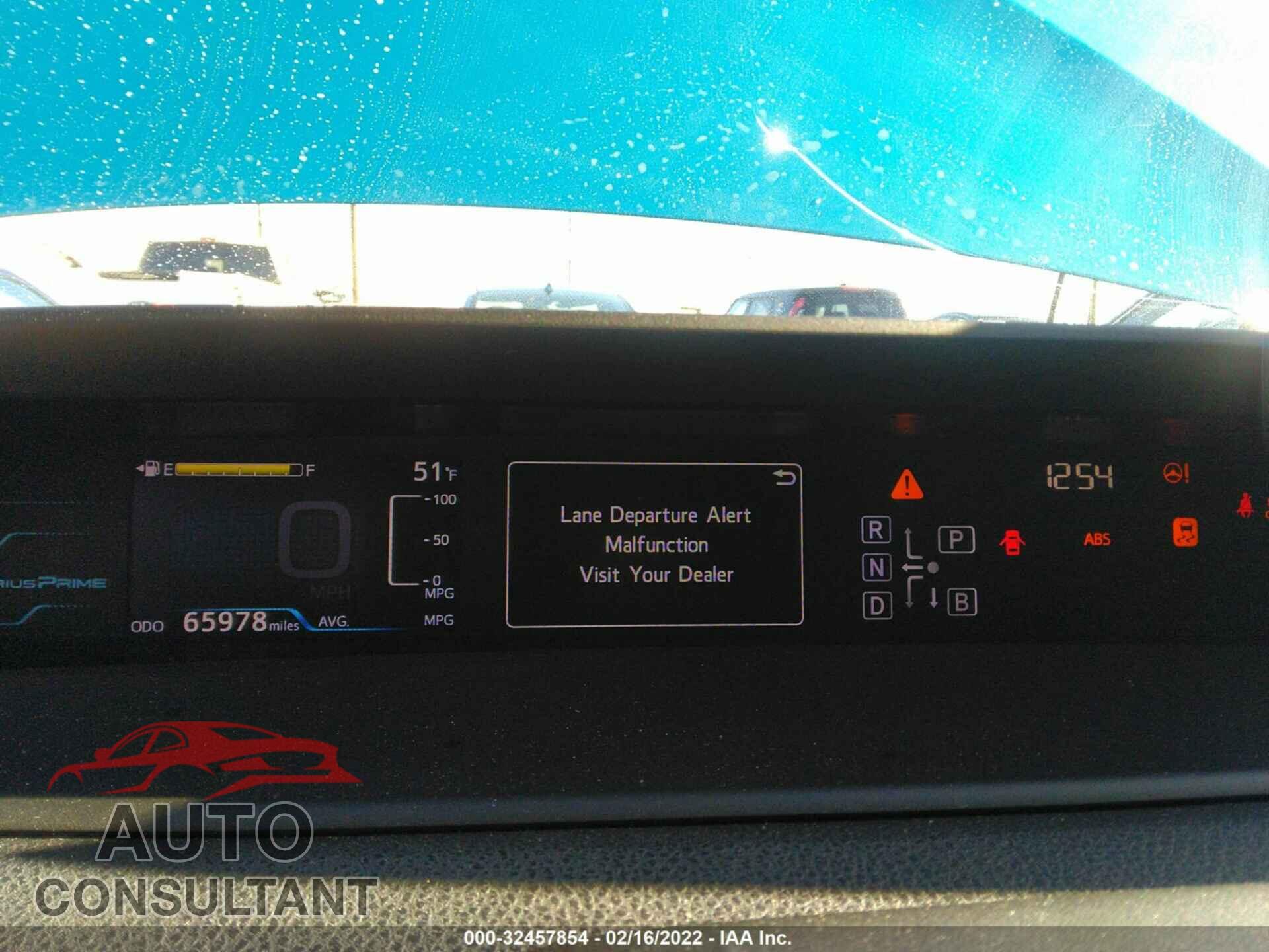 TOYOTA PRIUS PRIME 2017 - JTDKARFP1H3066582