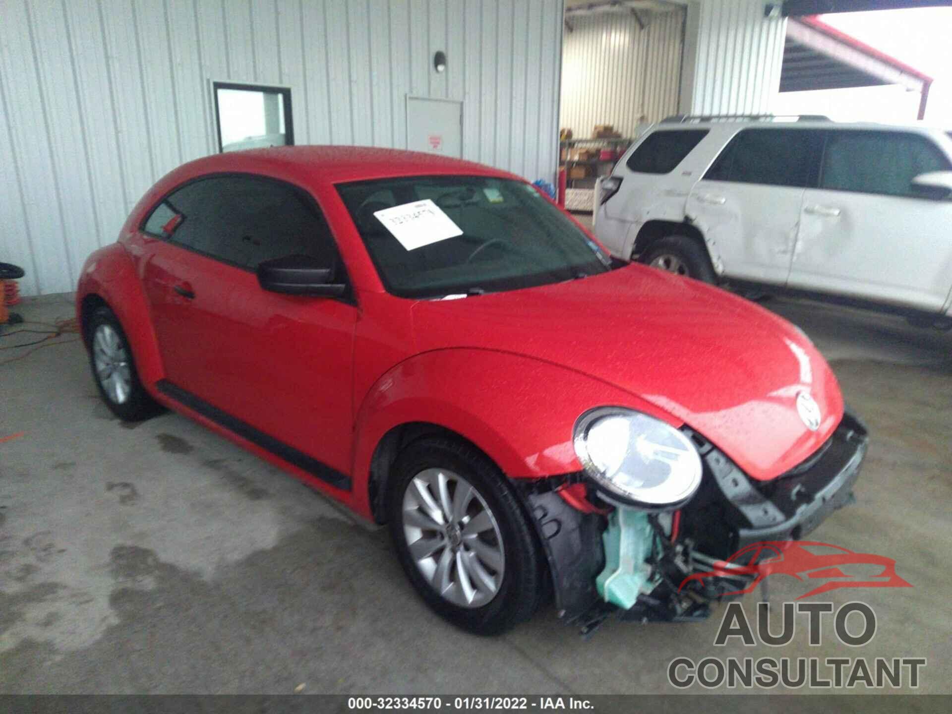 VOLKSWAGEN BEETLE COUPE 2016 - 3VWF17AT6GM606531