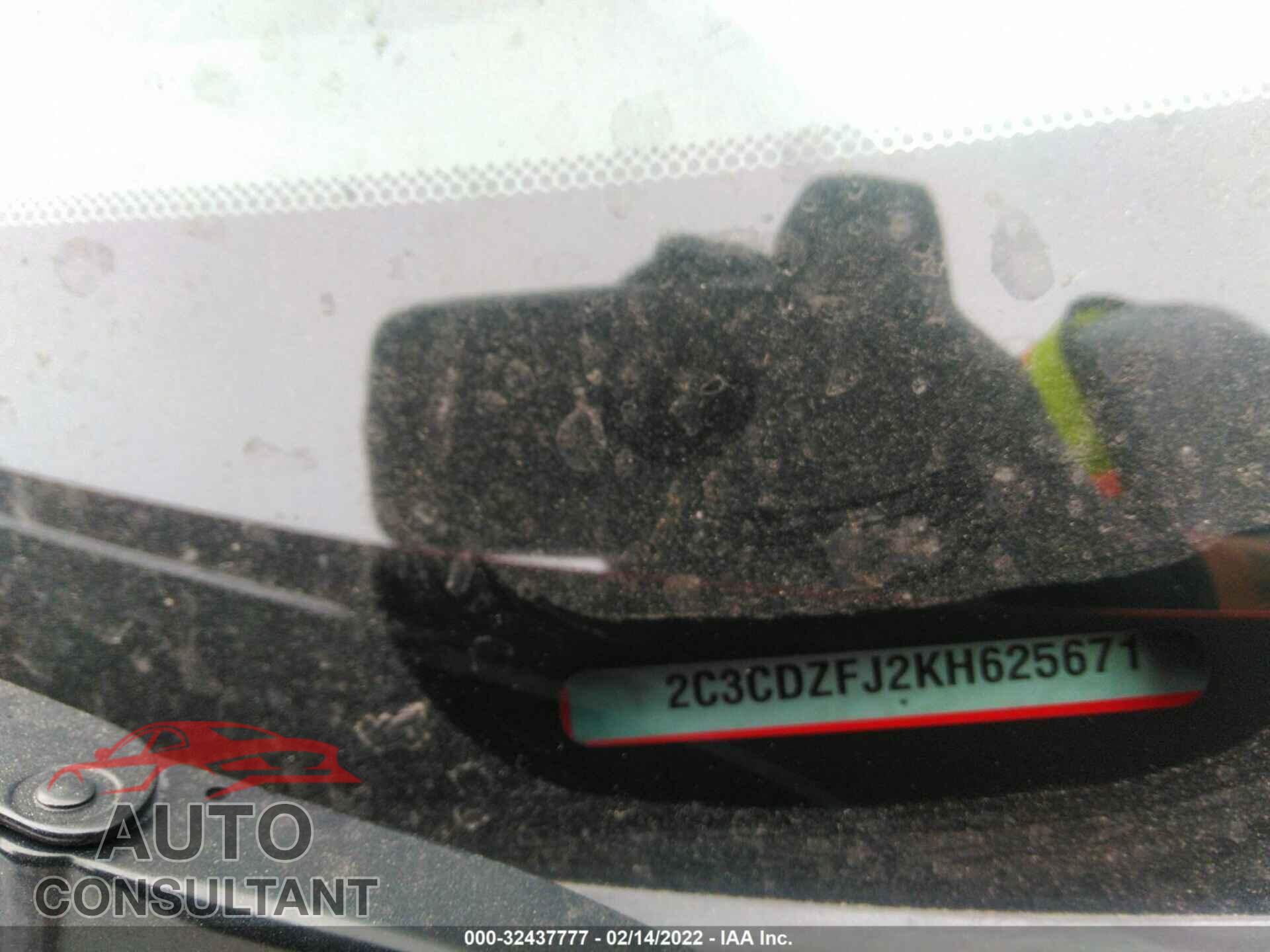 DODGE CHALLENGER 2019 - 2C3CDZFJ2KH625671