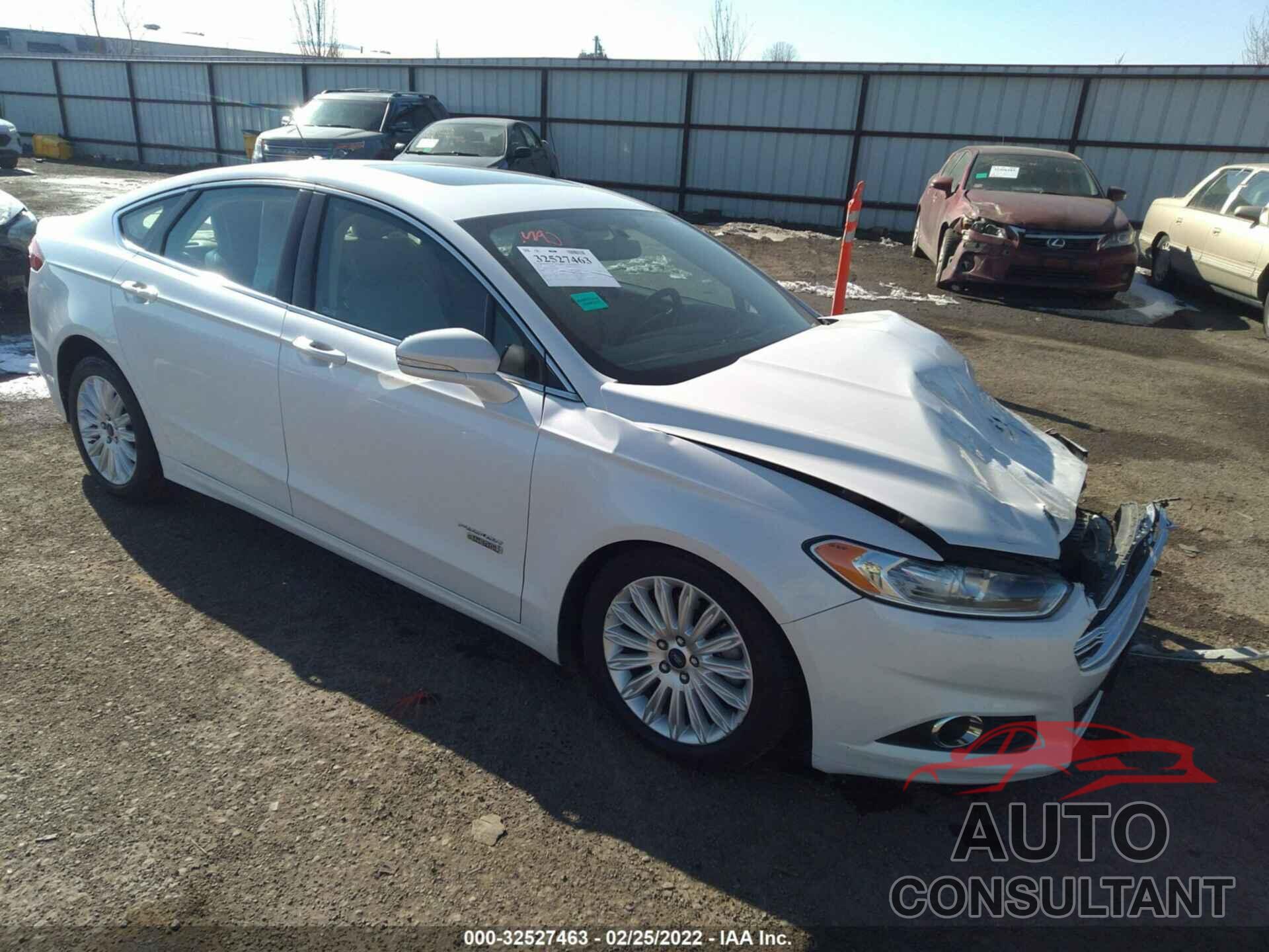 FORD FUSION ENERGI 2016 - 3FA6P0PU5GR240644