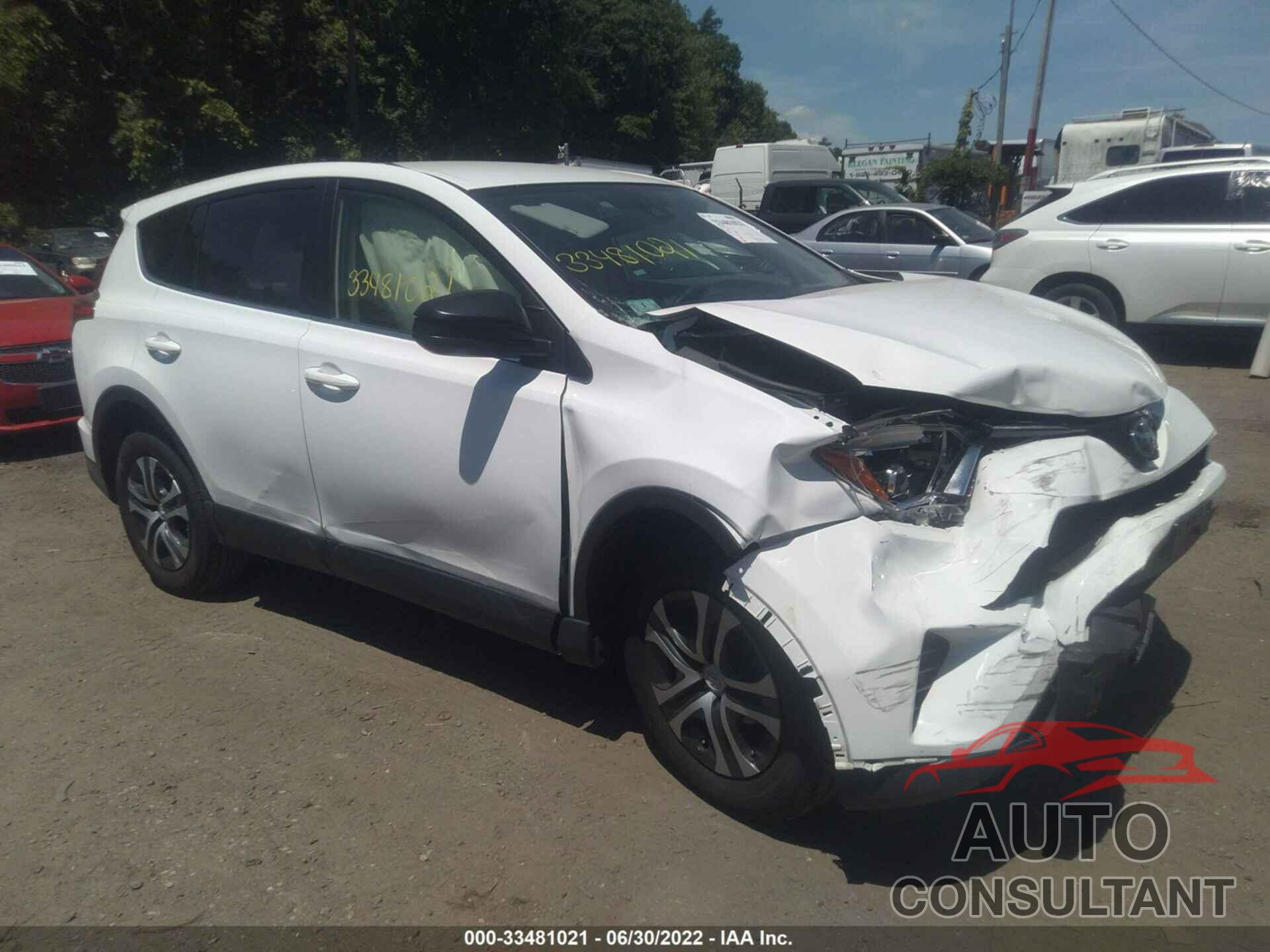 TOYOTA RAV4 2018 - JTMBFREV3JJ246682