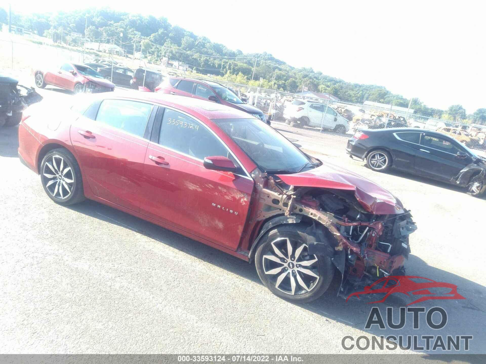CHEVROLET MALIBU 2016 - 1G1ZE5STXGF271418