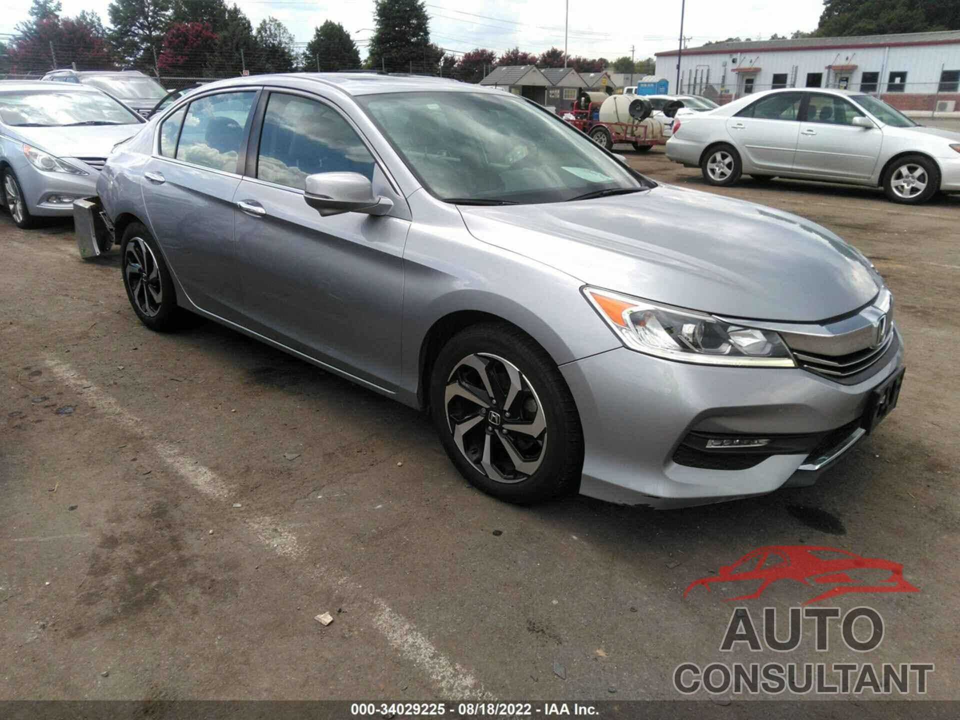 HONDA ACCORD SEDAN 2017 - 1HGCR2F82HA140330