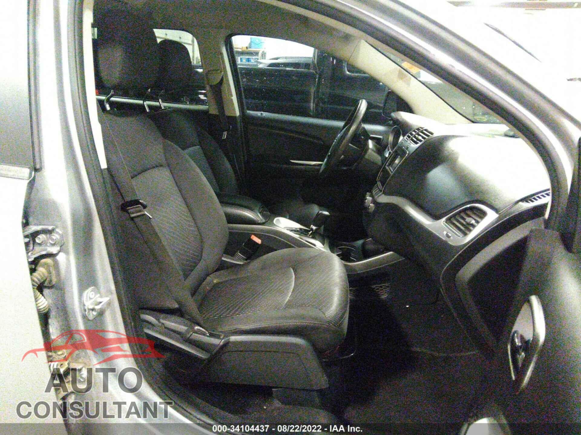 DODGE JOURNEY 2017 - 3C4PDCAB8HT637382
