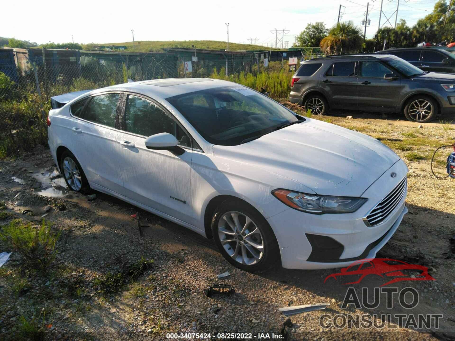 FORD FUSION HYBRID 2019 - 3FA6P0LU7KR110590