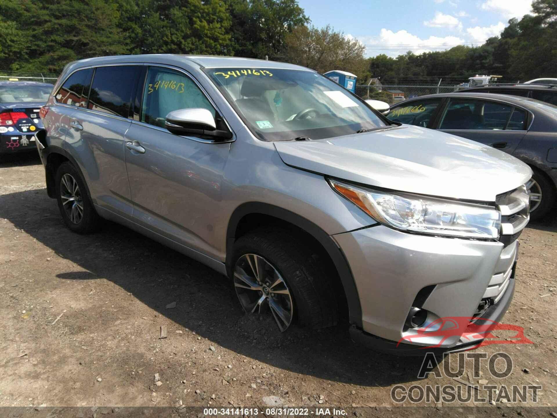 TOYOTA HIGHLANDER 2018 - 5TDBZRFH8JS915094