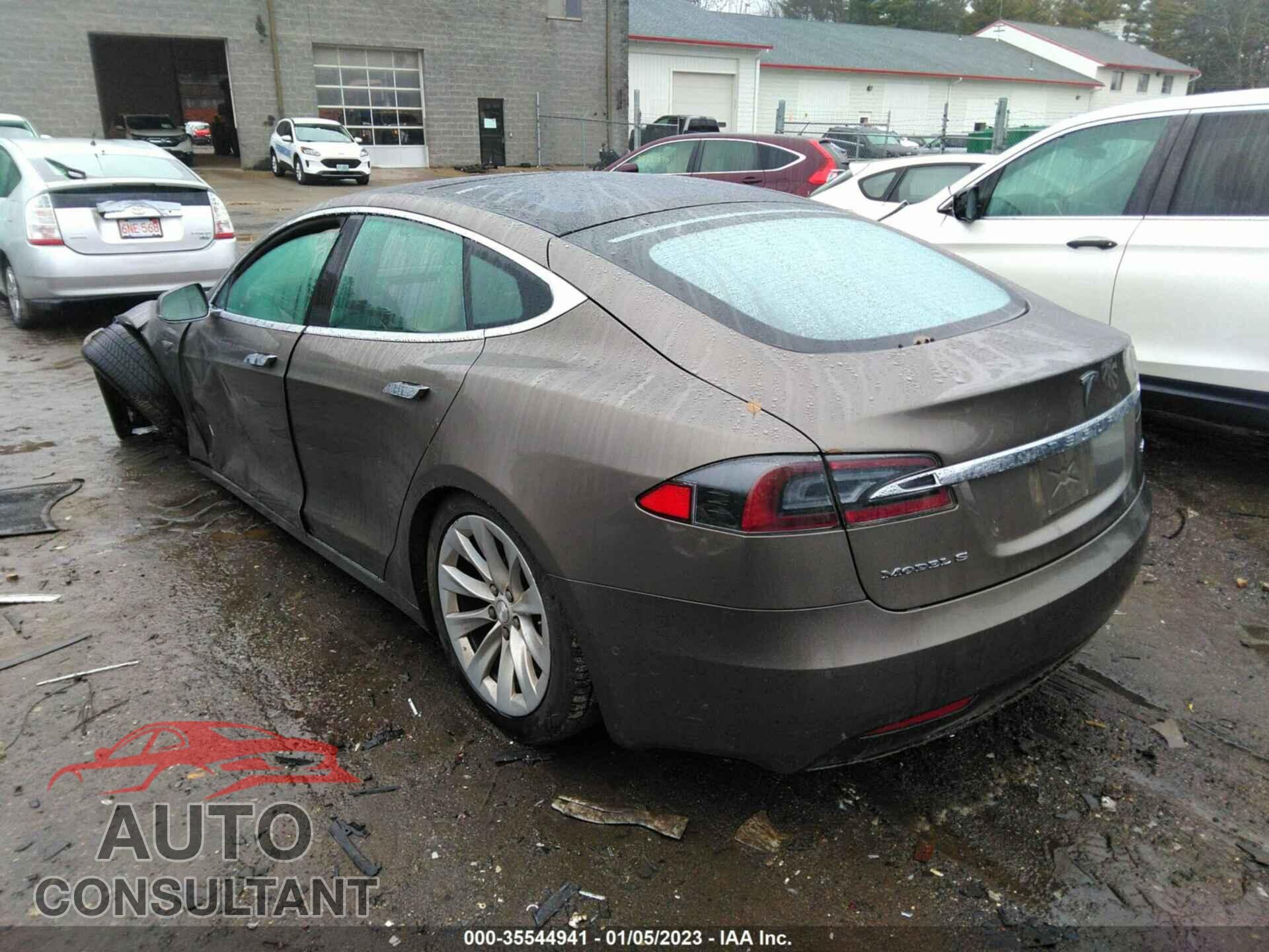 TESLA MODEL S 2016 - 5YJSA1E2XGF146956