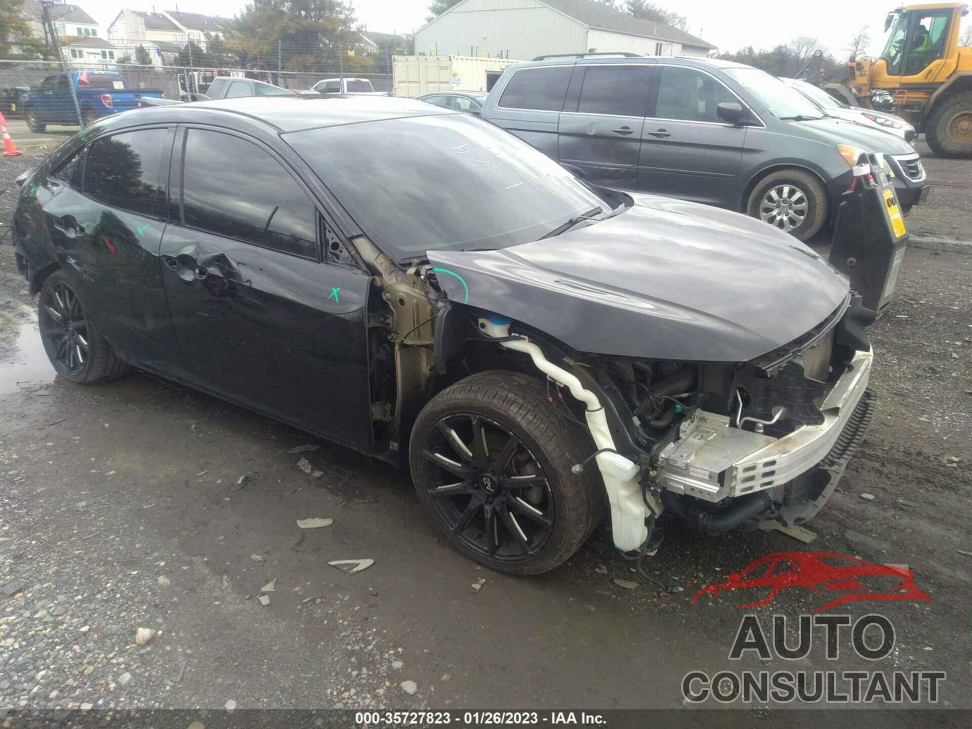 HONDA CIVIC HATCHBACK 2018 - SHHFK7H40JU419486