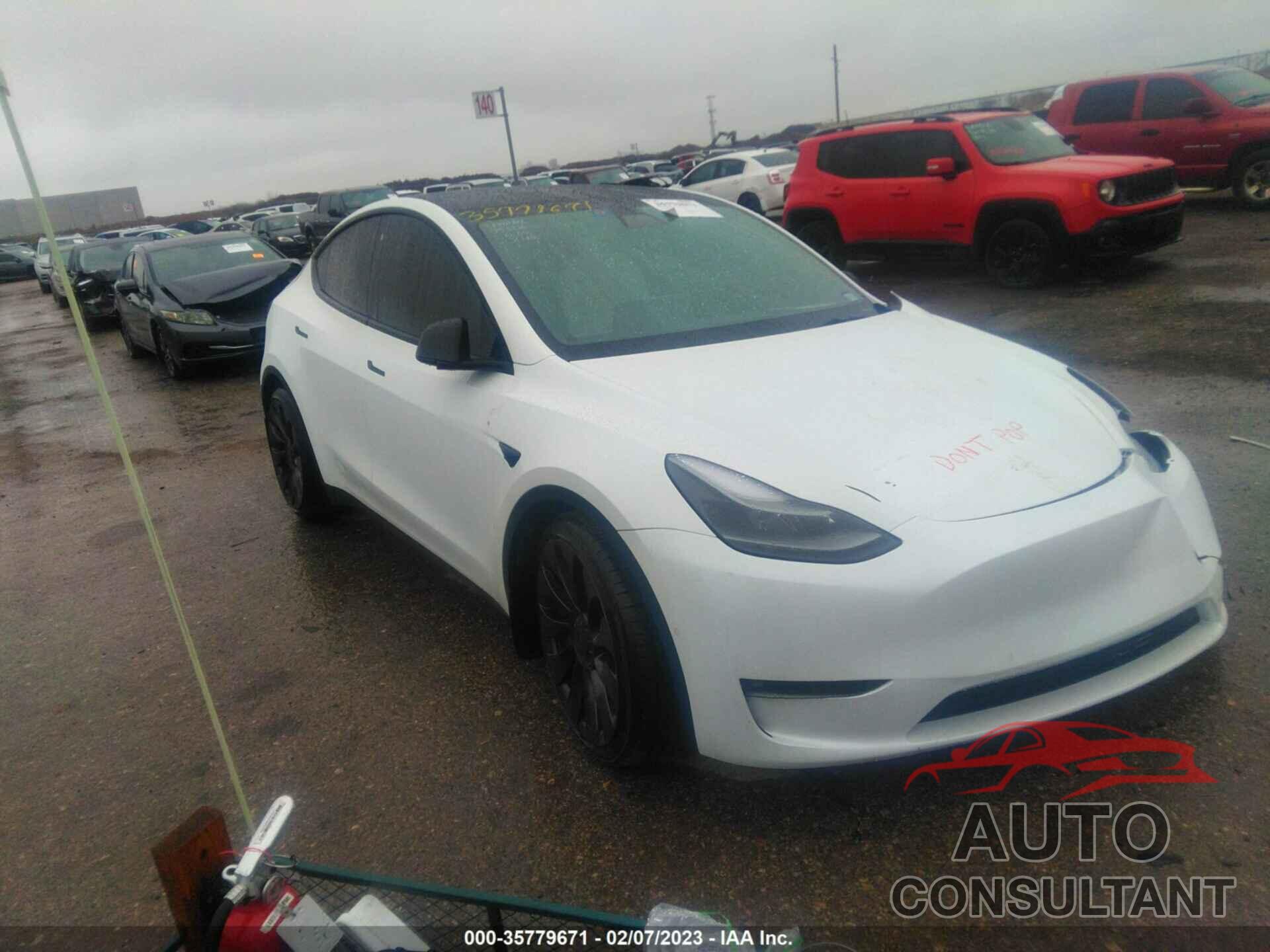 TESLA MODEL Y 2021 - 5YJYGDEF1MF239874