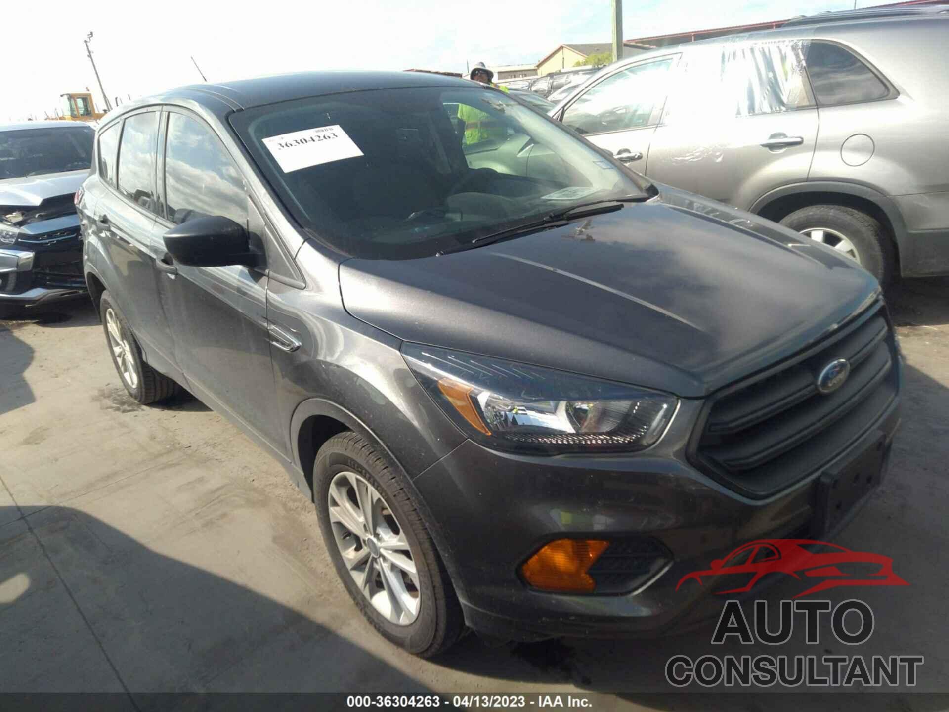 FORD ESCAPE 2019 - 1FMCU0F77KUC25996