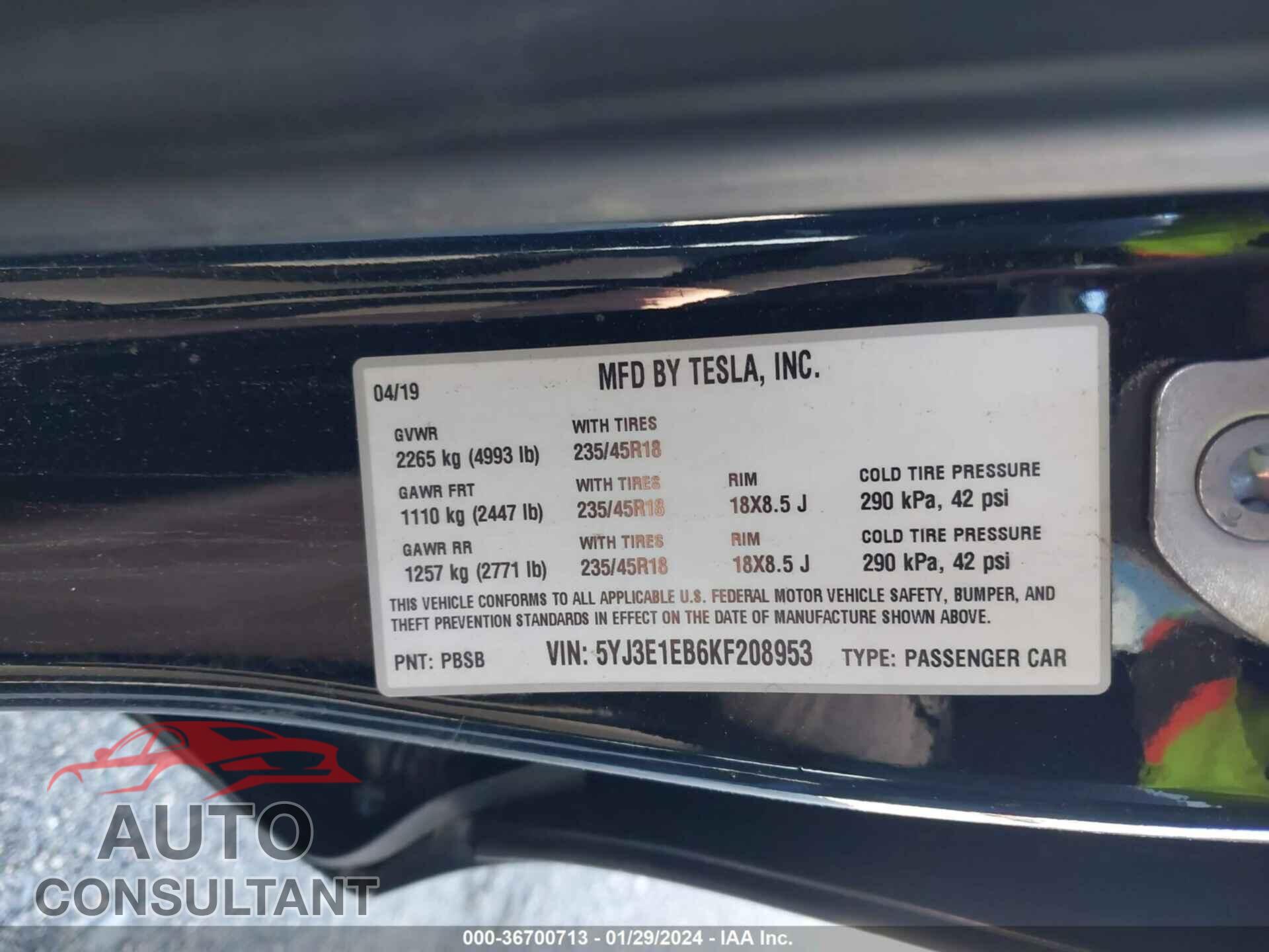 TESLA MODEL 3 2019 - 5YJ3E1EB6KF208953