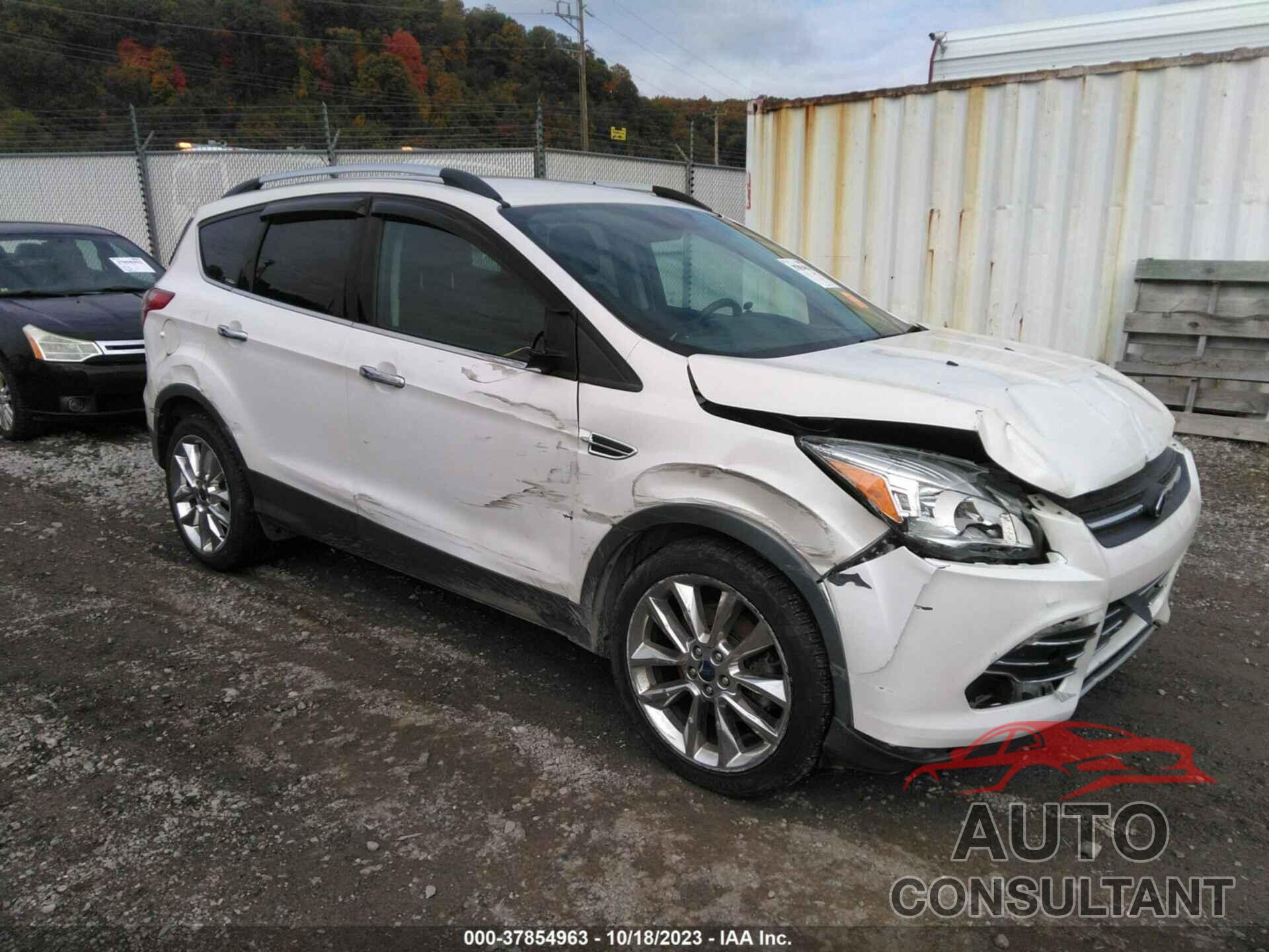 FORD ESCAPE 2016 - 1FMCU9GX1GUB92942