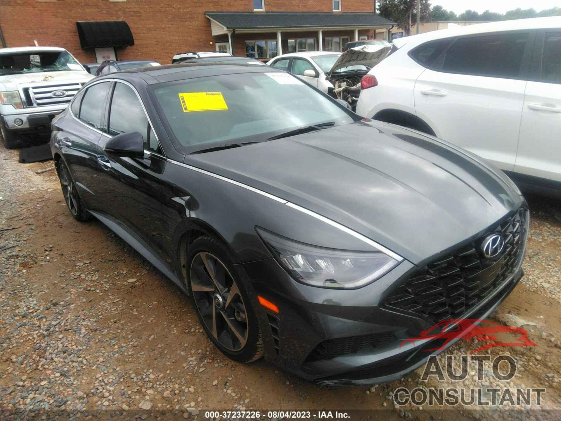 HYUNDAI SONATA 2023 - KMHL44J28PA265645