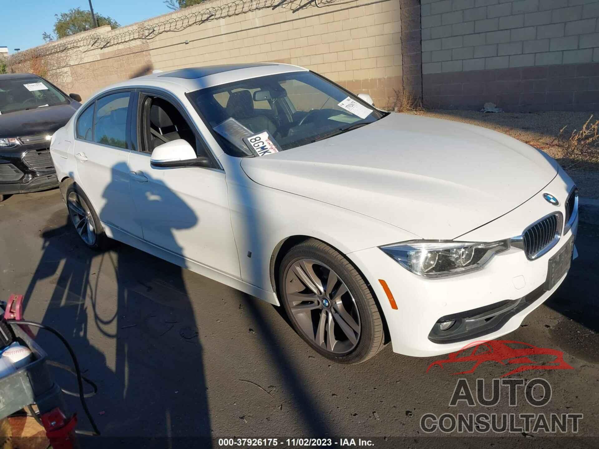 BMW 3 SERIES 2018 - WBA8E1C5XJA756722