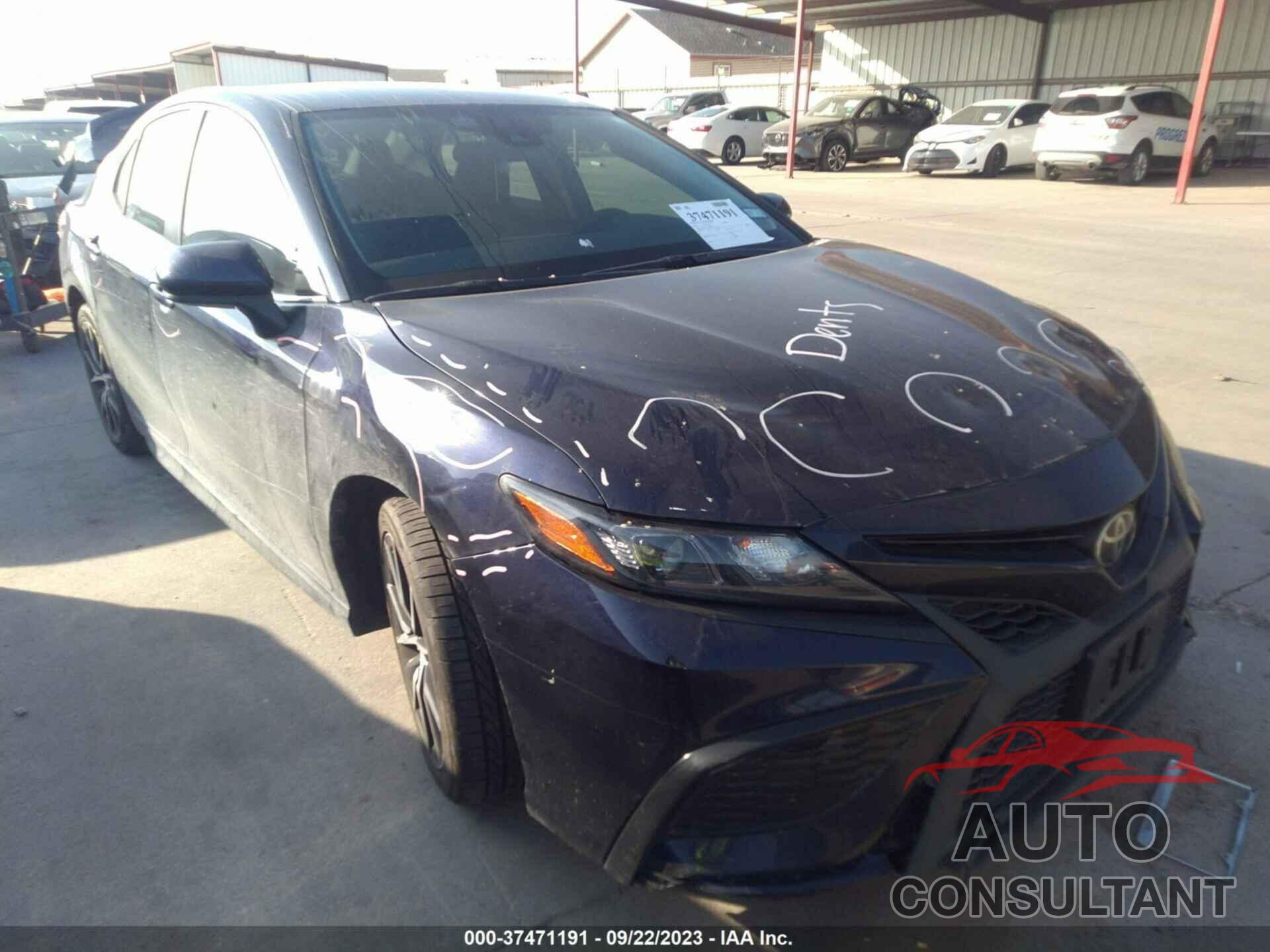TOYOTA CAMRY 2021 - 4T1G11AK2MU485656