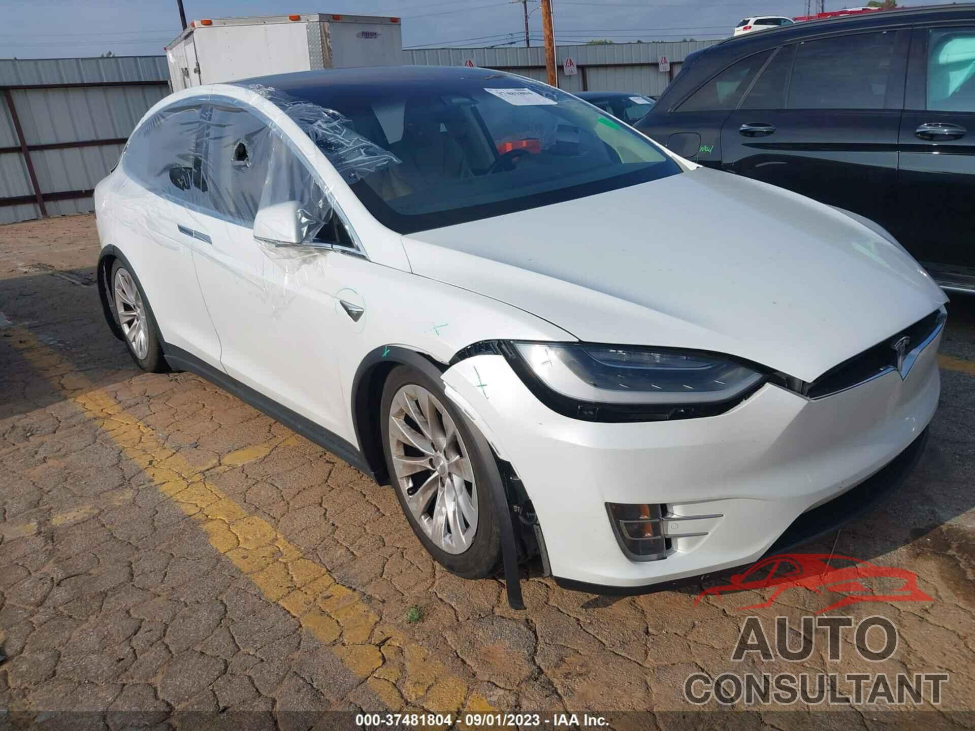 TESLA MODEL X 2017 - 5YJXCBE24HF049694