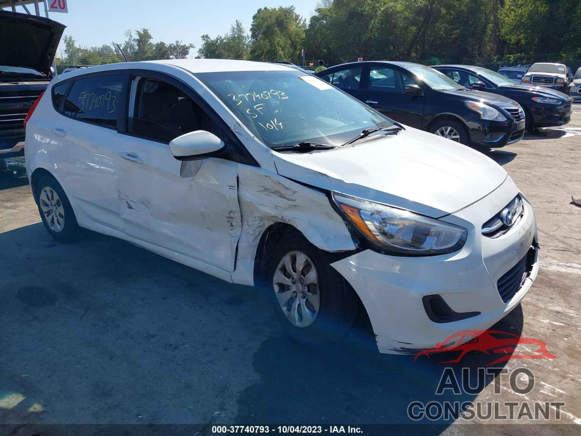 HYUNDAI ACCENT 2016 - KMHCT5AE7GU241323