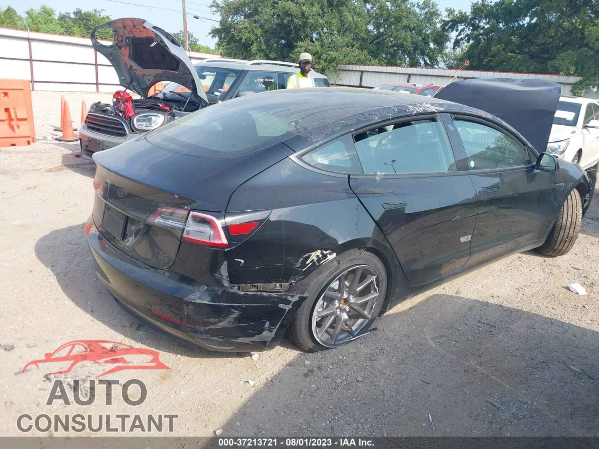 TESLA MODEL 3 2023 - 5YJ3E1EA5PF424176