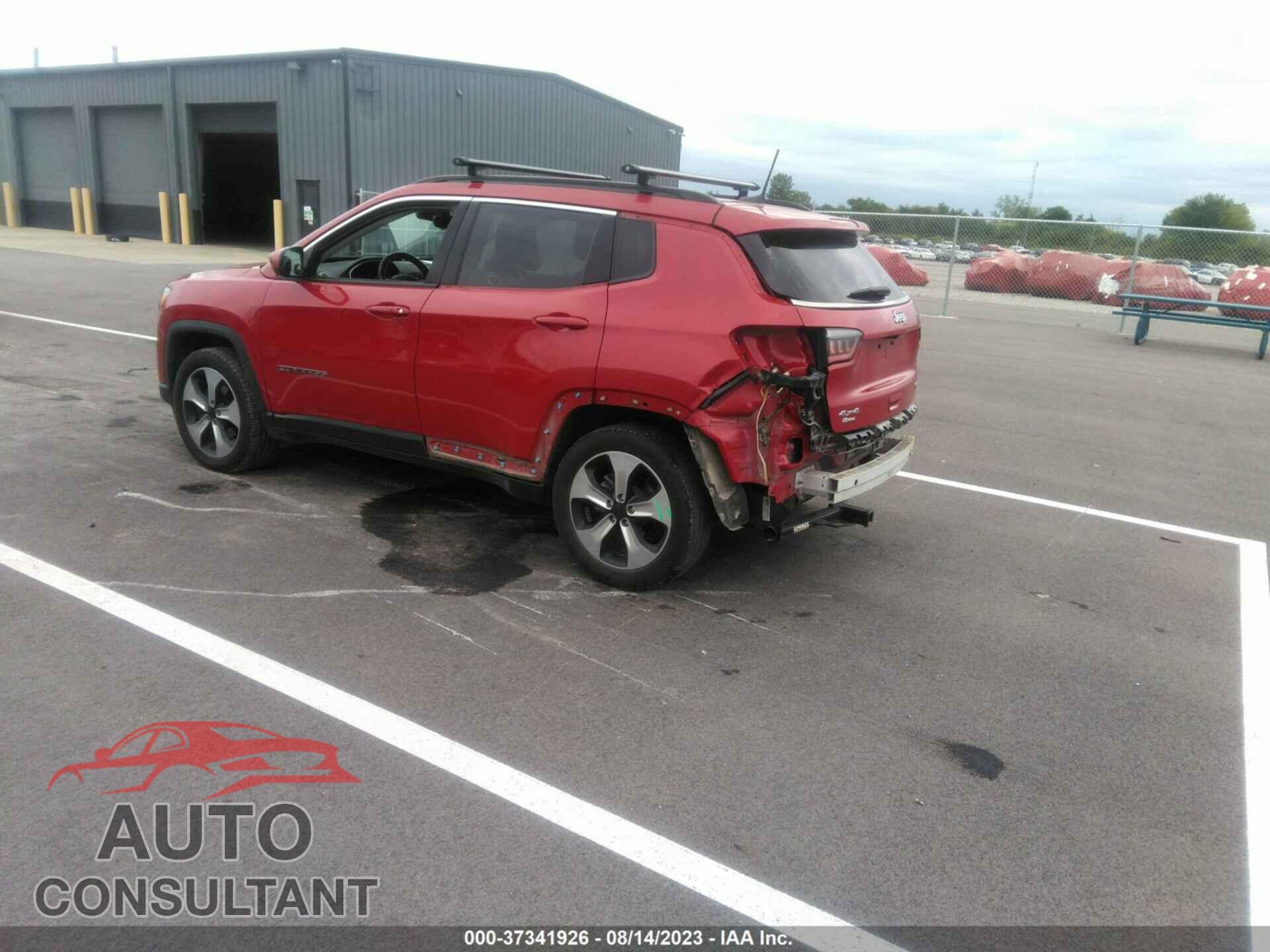 JEEP COMPASS 2018 - 3C4NJDBB8JT135739