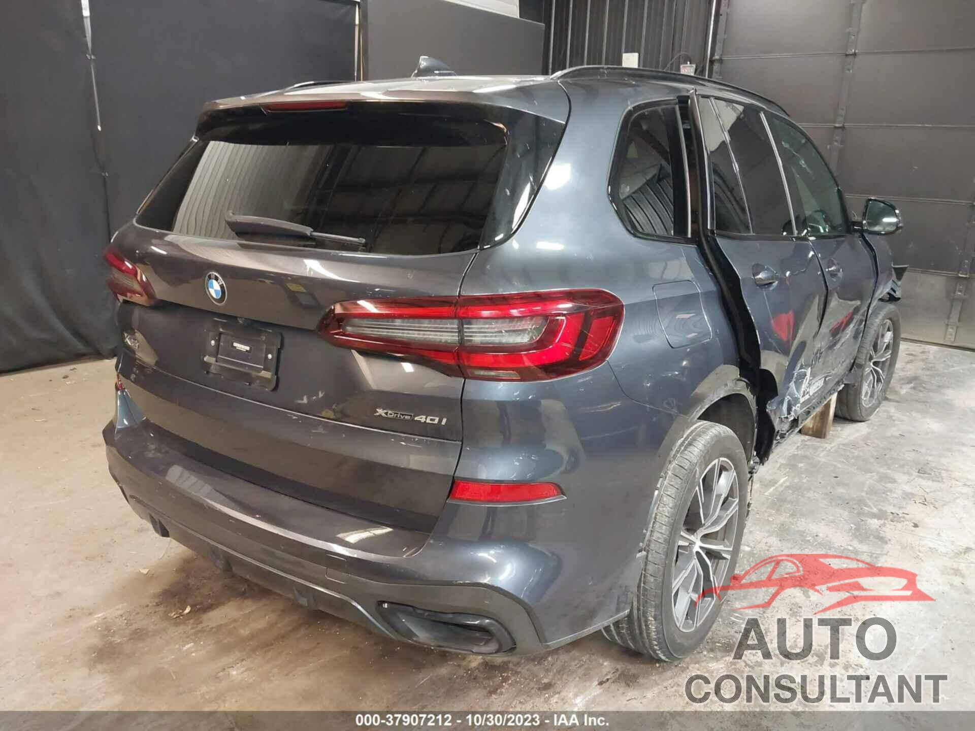 BMW X5 2021 - 5UXCR6C01M9G35331