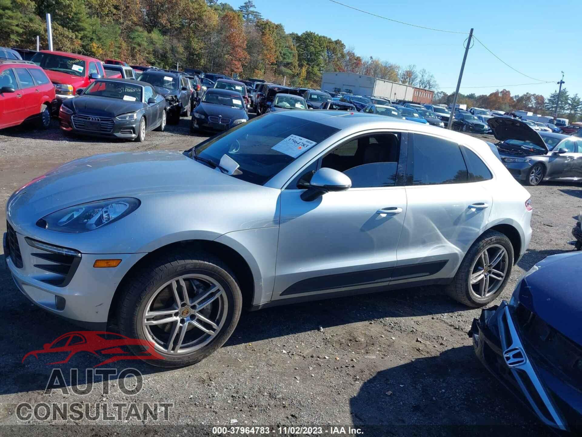 PORSCHE MACAN 2015 - WP1AB2A54FLB41423