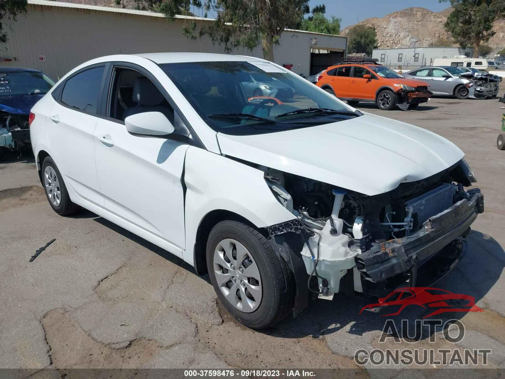 HYUNDAI ACCENT 2015 - KMHCT4AE2FU934843