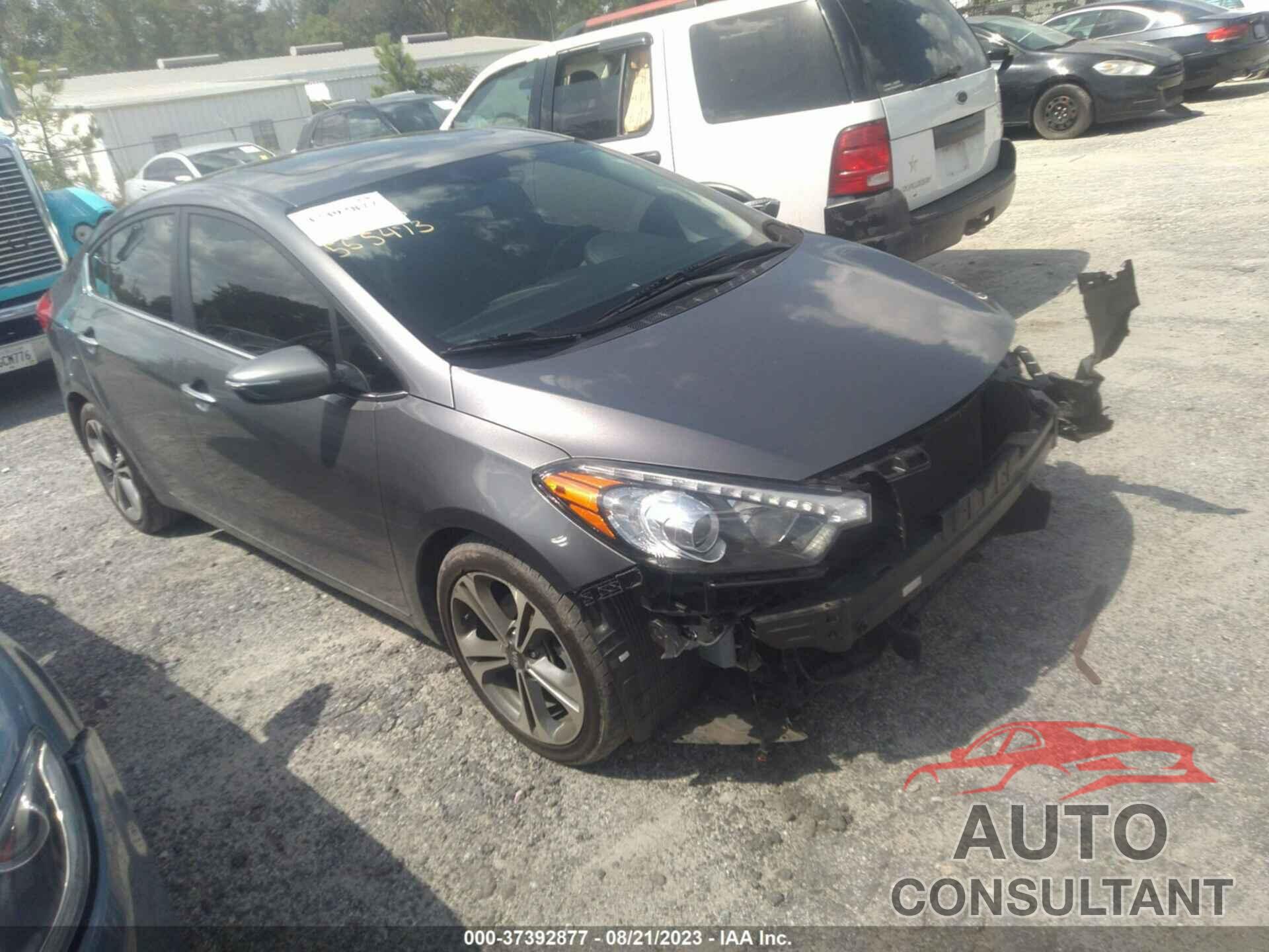 KIA FORTE 2016 - KNAFZ4A84G5554731