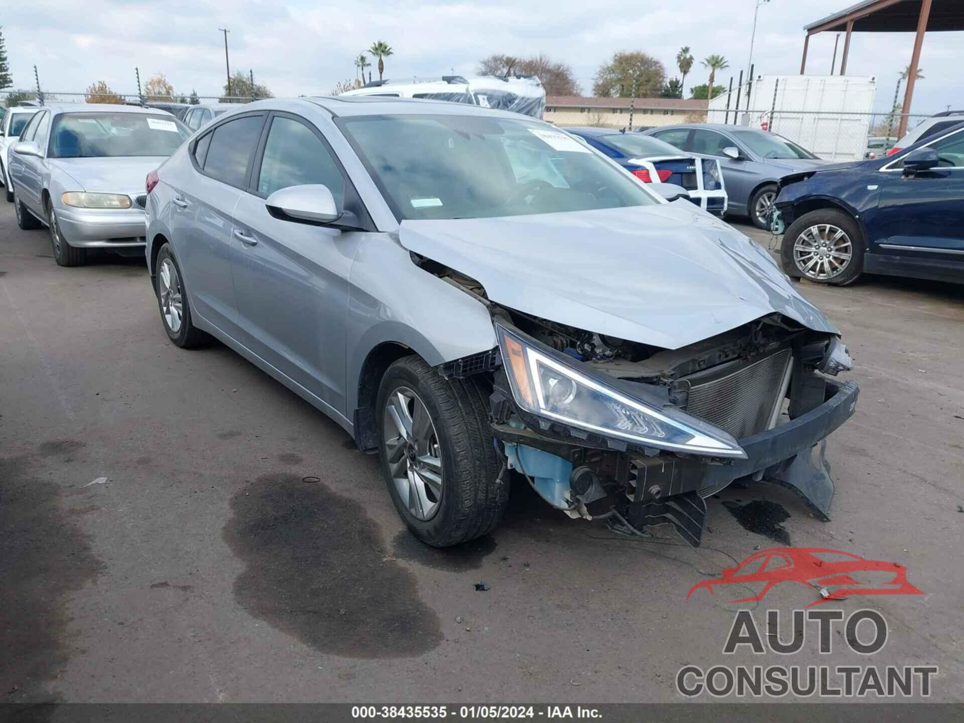 HYUNDAI ELANTRA 2020 - KMHD84LF5LU073309