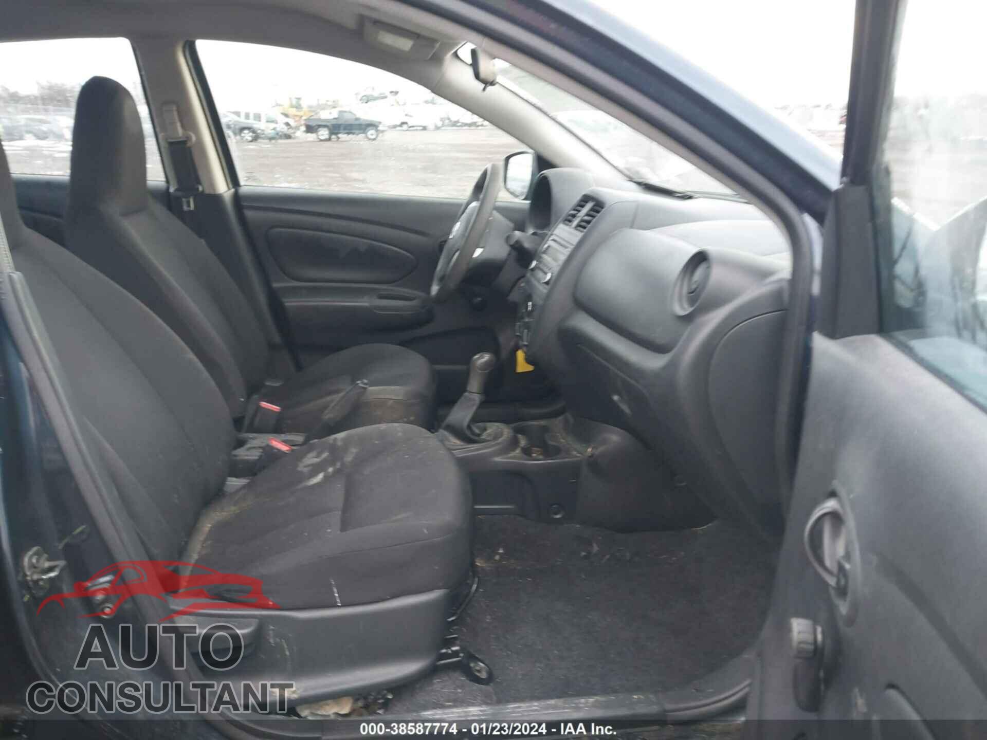 NISSAN VERSA 2017 - 3N1CN7AP0HL846780