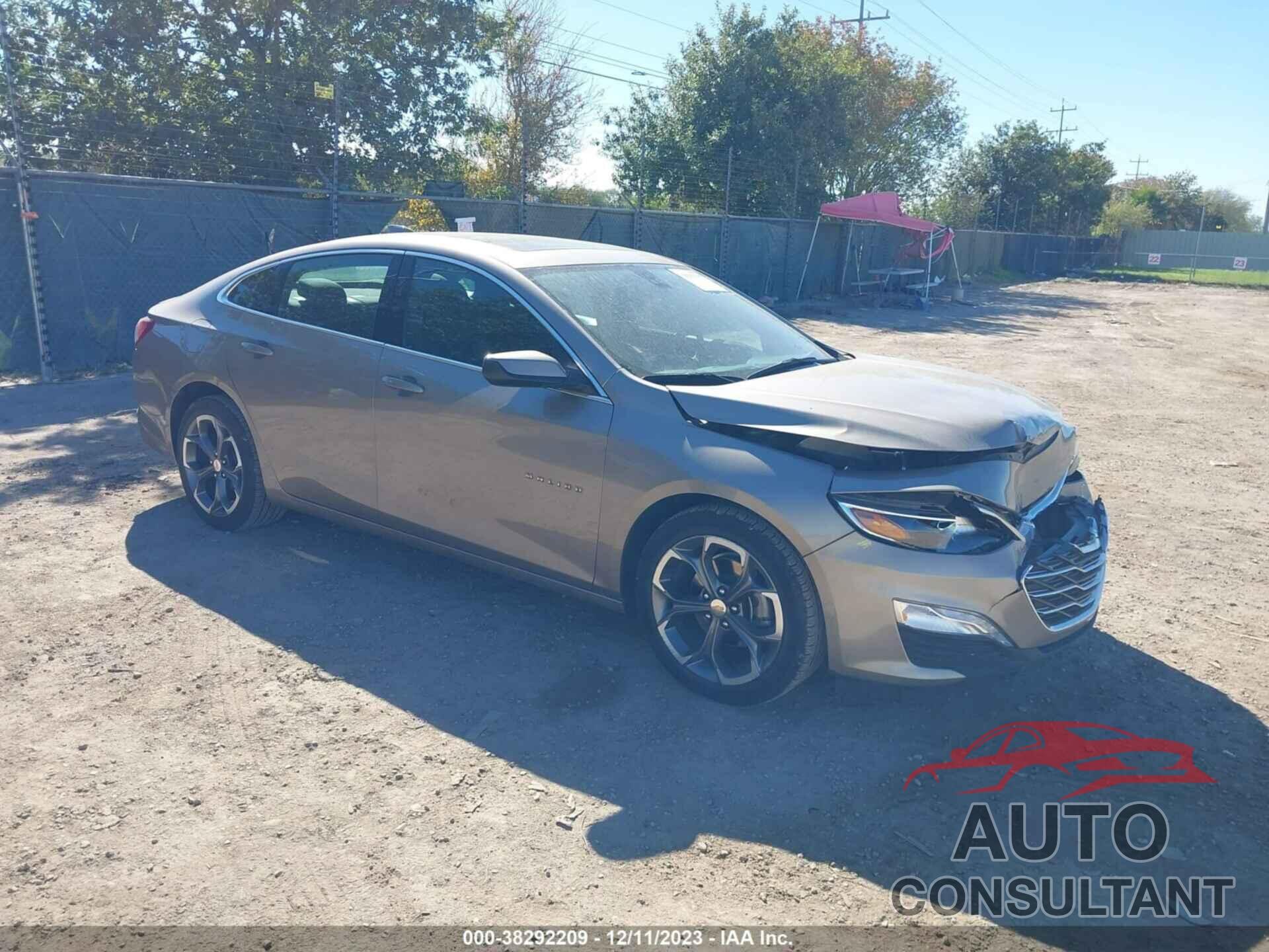 CHEVROLET MALIBU 2022 - 1G1ZD5ST1NF121312