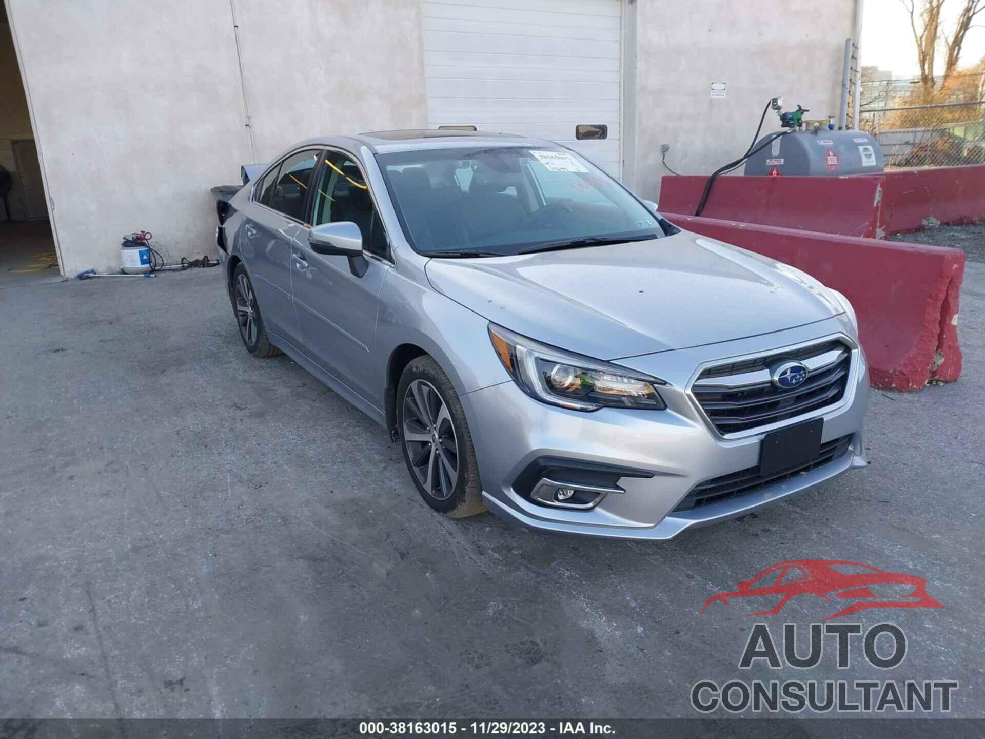 SUBARU LEGACY 2019 - 4S3BNAN68K3006496