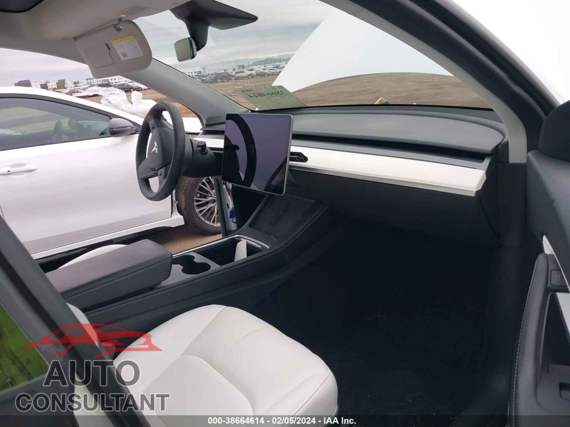 TESLA MODEL Y 2022 - 7SAYGDEEXNF355750