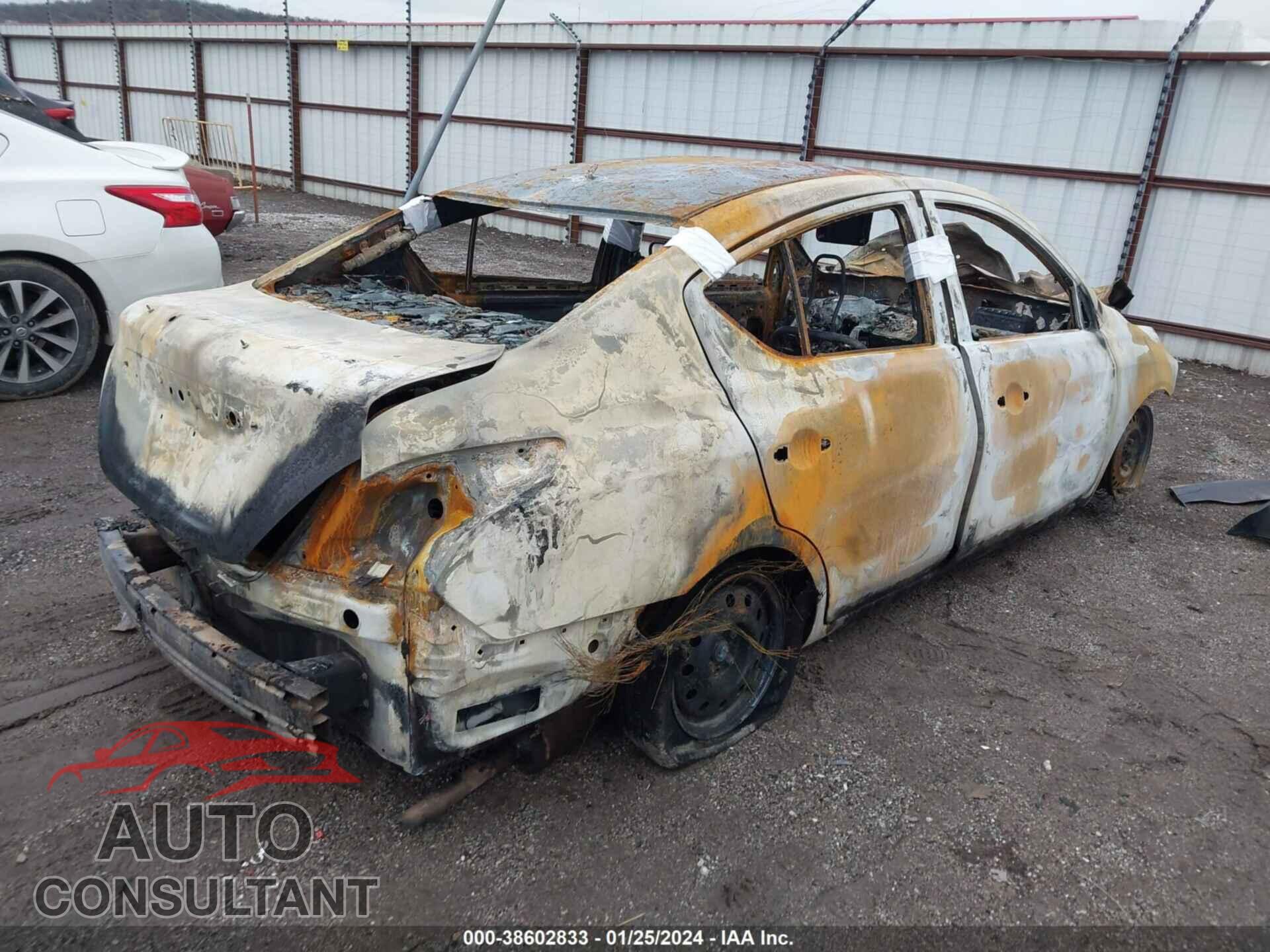 NISSAN VERSA 2017 - 3N1CN7AP3HL820416