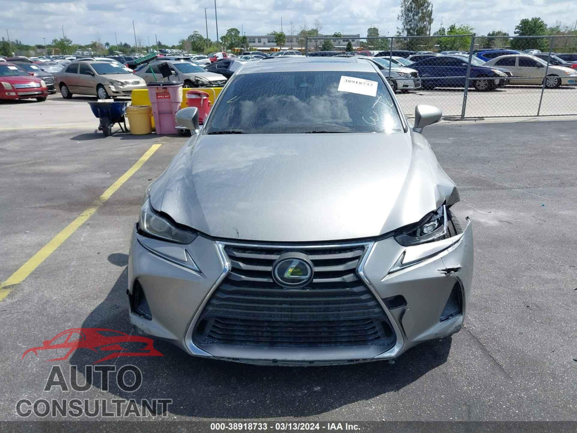 LEXUS IS 2019 - JTHBA1D24K5084237