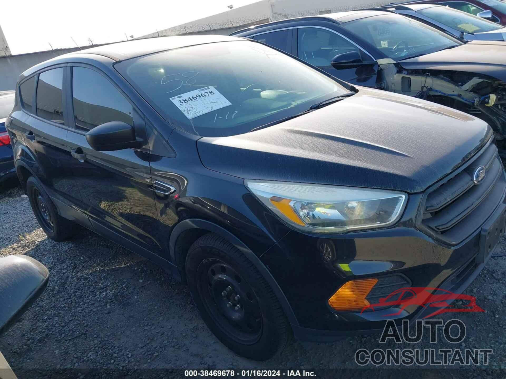 FORD ESCAPE 2017 - 1FMCU0F79HUA14775