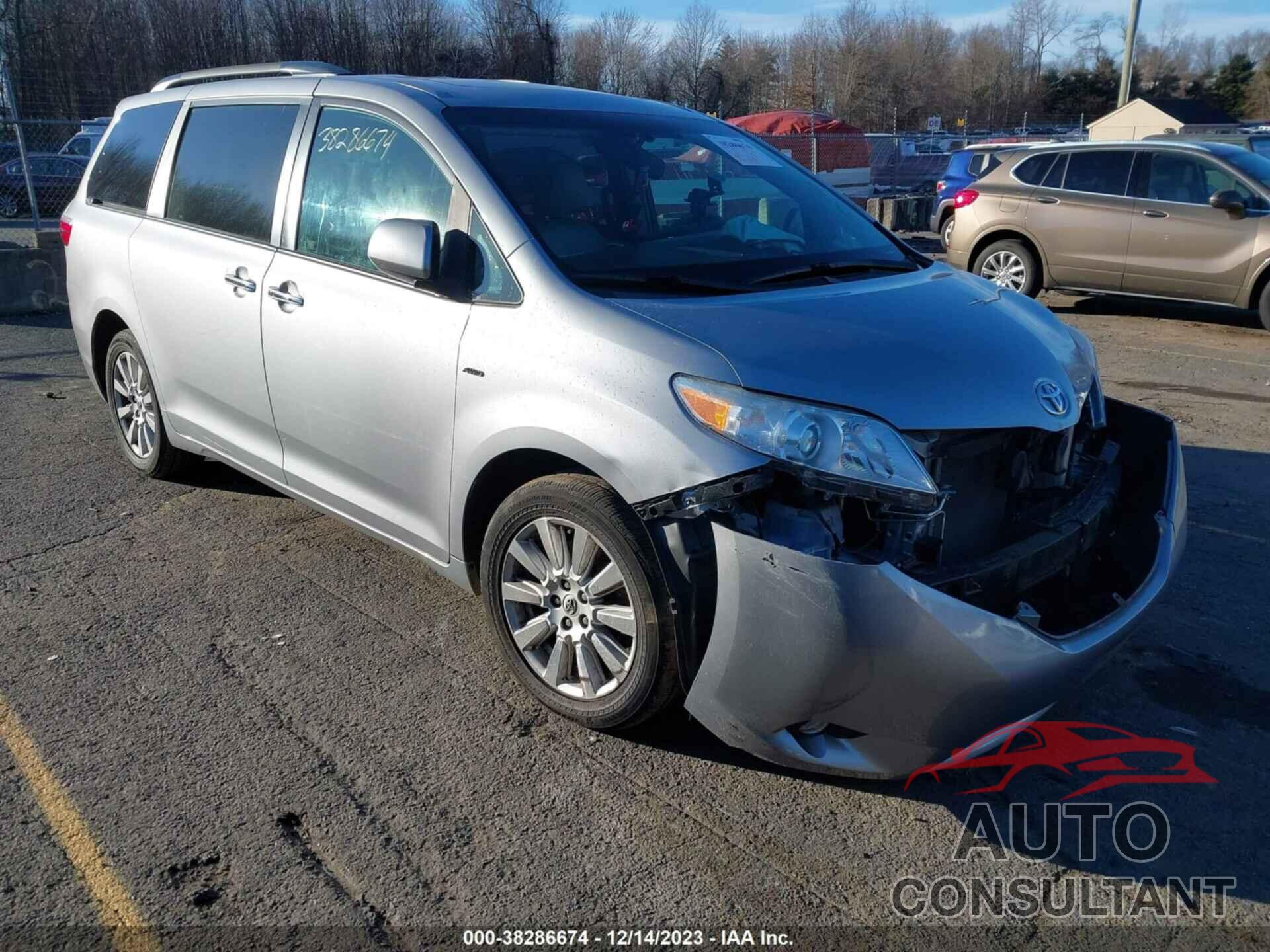 TOYOTA SIENNA 2017 - 5TDDZ3DC7HS151911